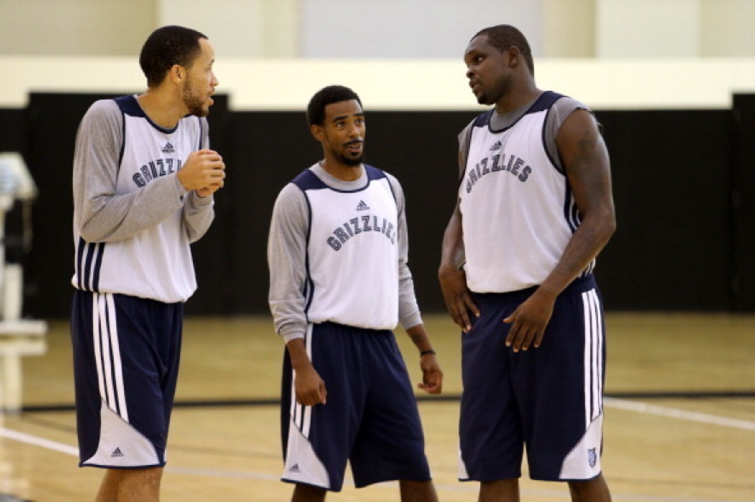 NASHVILLE, TN - OCTOBER 2:  Tayshaun Prince #21, Mike Conley Jr. #11 and Zach Randolph #50 of the Memphis Grizzlies talk during Training Camp on October 2, 2013 at Vanderbilt University in Nashville, Tennessee.  NOTE TO USER: User expressly acknowledges a
