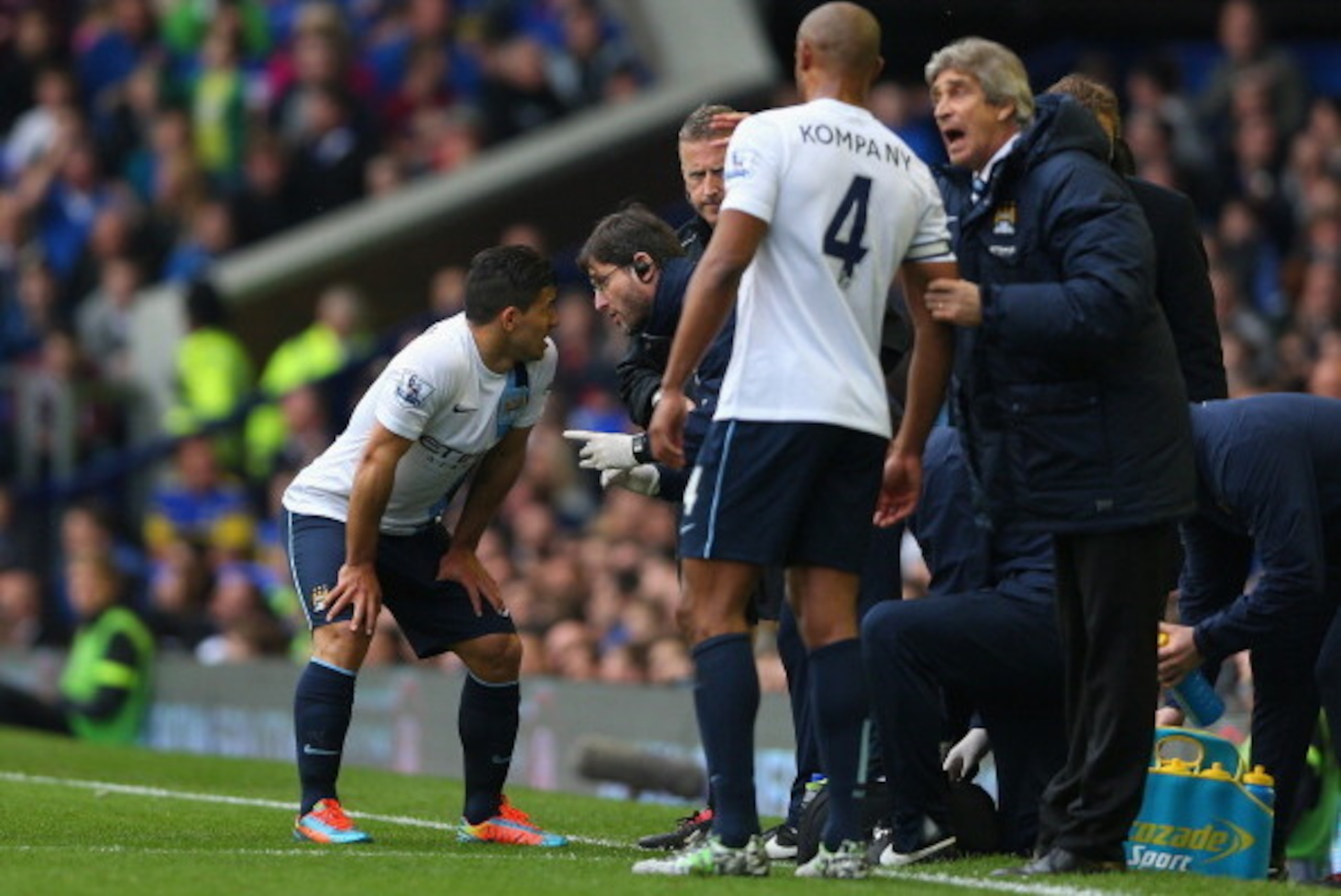 LIVERPOOL, ENGLAND - MAY 03: Sergio Aguero of Manchester City receives treatment during the Barclays Premier League match between Everton and Manchester City at Goodison Park on May 3, 2014 in Liverpool, England. (Photo by Clive Brunskill/Getty Images) LIVERPOOL, ENGLAND - MAY 03: Sergio Aguero of Manchester City receives treatment during the Barclays Premier League match between Everton and Manchester City at Goodison Park on May 3, 2014 in Liverpool, England. (Photo by Clive Brunskill/Getty Images)