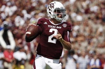 COLLEGE STATION, TX - SEPTEMBER 14:  Johnny Manziel #2 of the Texas A&M Aggies looks to throw in the first quarter during a game against the Alabama Crimson Tide at Kyle Field on September 14, 2013 in College Station, Texas.  (Photo by Scott Halleran/Gett