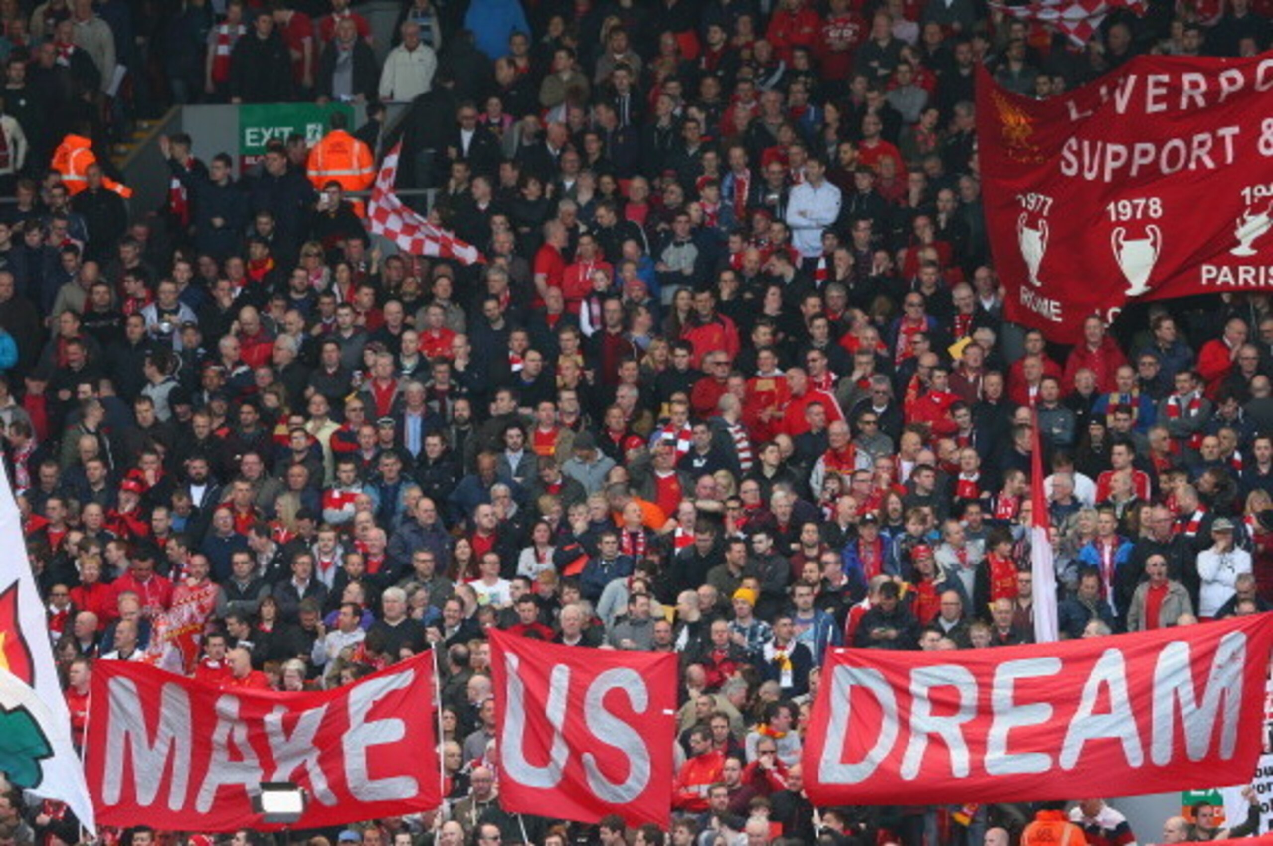 LIVERPOOL, ENGLAND - APRIL 13:  General View of Liverpool fans on the Kop prior to the Barclays Premier League match between Liverpool and Manchester City at Anfield on April 13, 2014 in Liverpool, England.  (Photo by Alex Livesey/Getty Images)