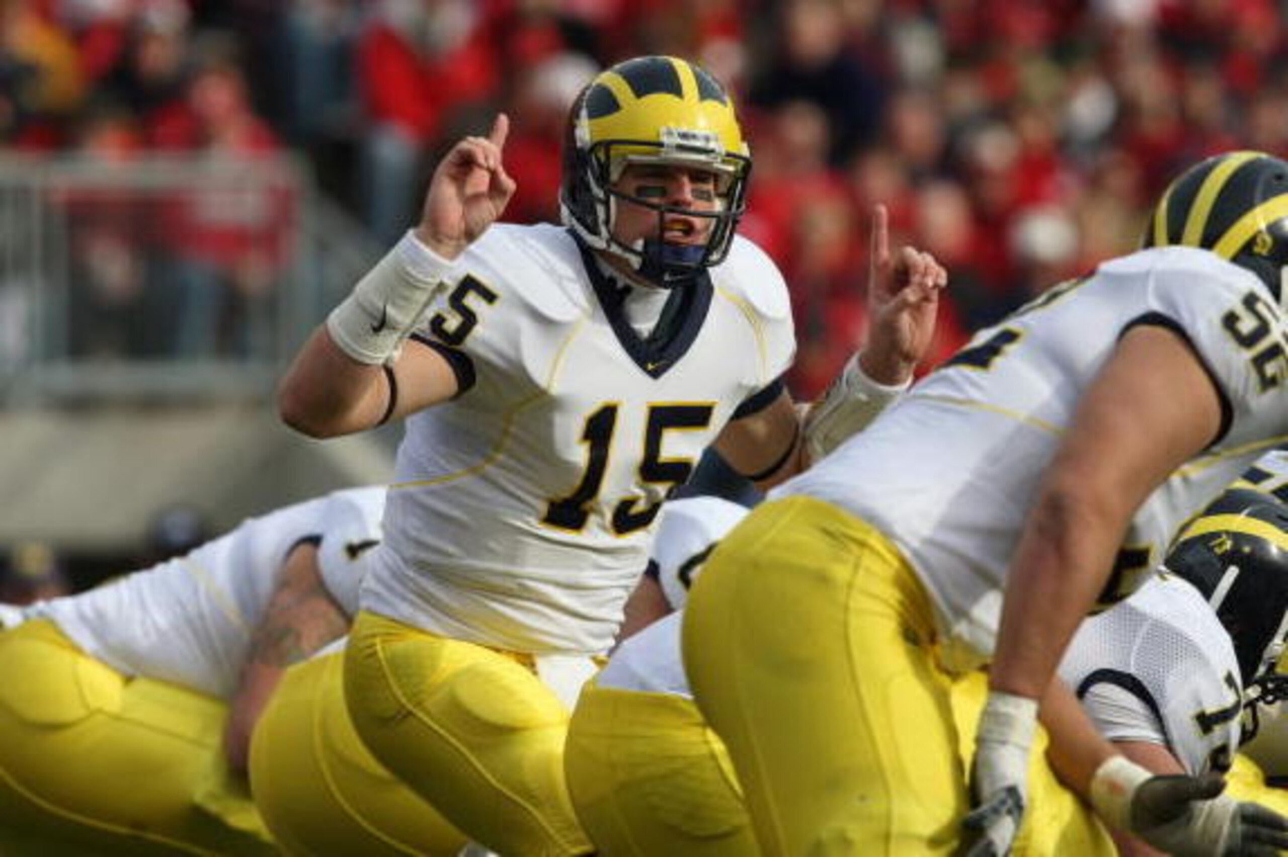 MADISON - NOVEMBER 10:  Ryan Mallett #15 of the Michigan Wolverines calls an audible during the game against the Wisconsin Badgers at Camp Randall Stadium on November 10, 2007 in Madison, Wisconsin. (Photo by Jonathan Daniel/Getty Images)