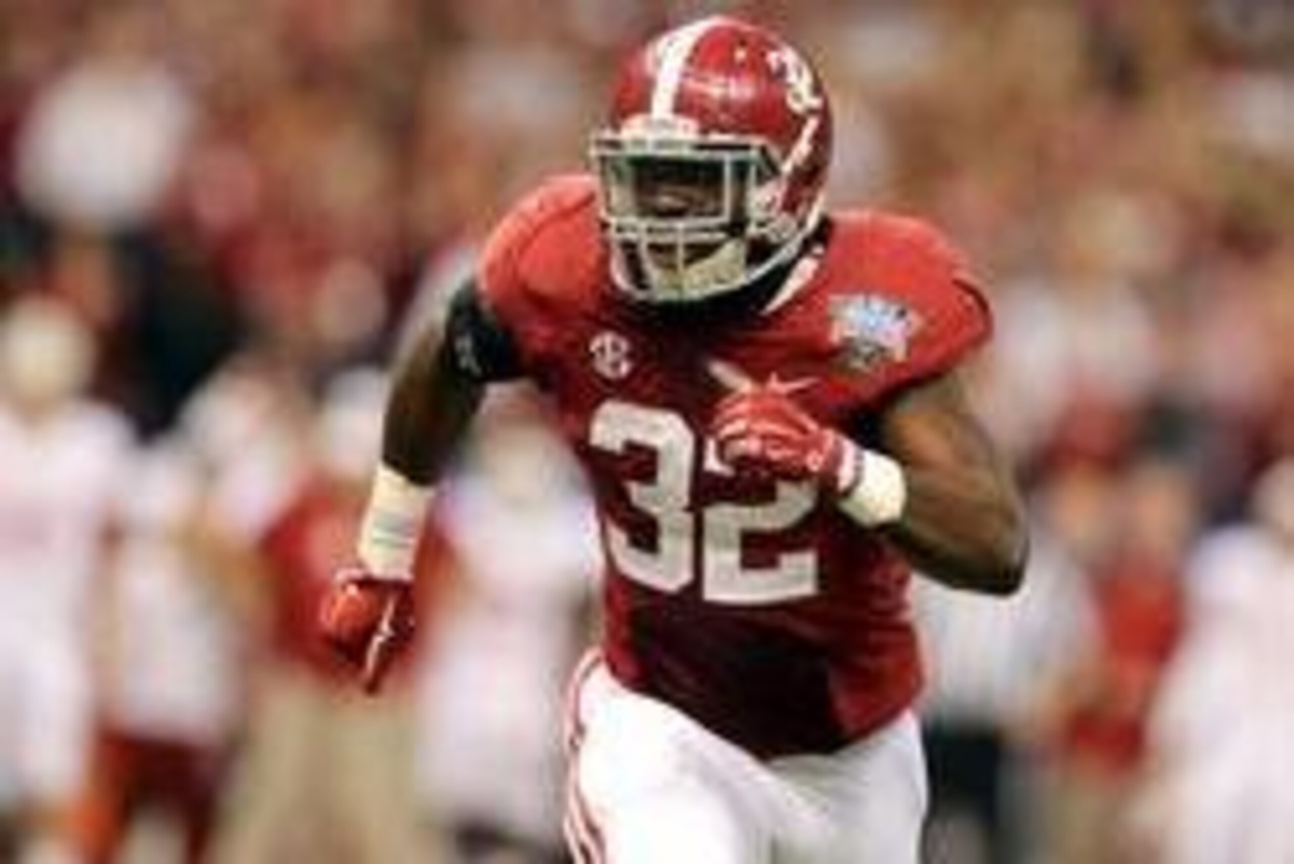 Jan 2, 2014; New Orleans, LA, USA; Alabama Crimson Tide linebacker C.J. Mosley (32) runs toward Oklahoma Sooners ball carrier during the second half of the Sugar Bowl at the Mercedes-Benz Superdome. Mandatory Credit: Chuck Cook-USA TODAY Sports