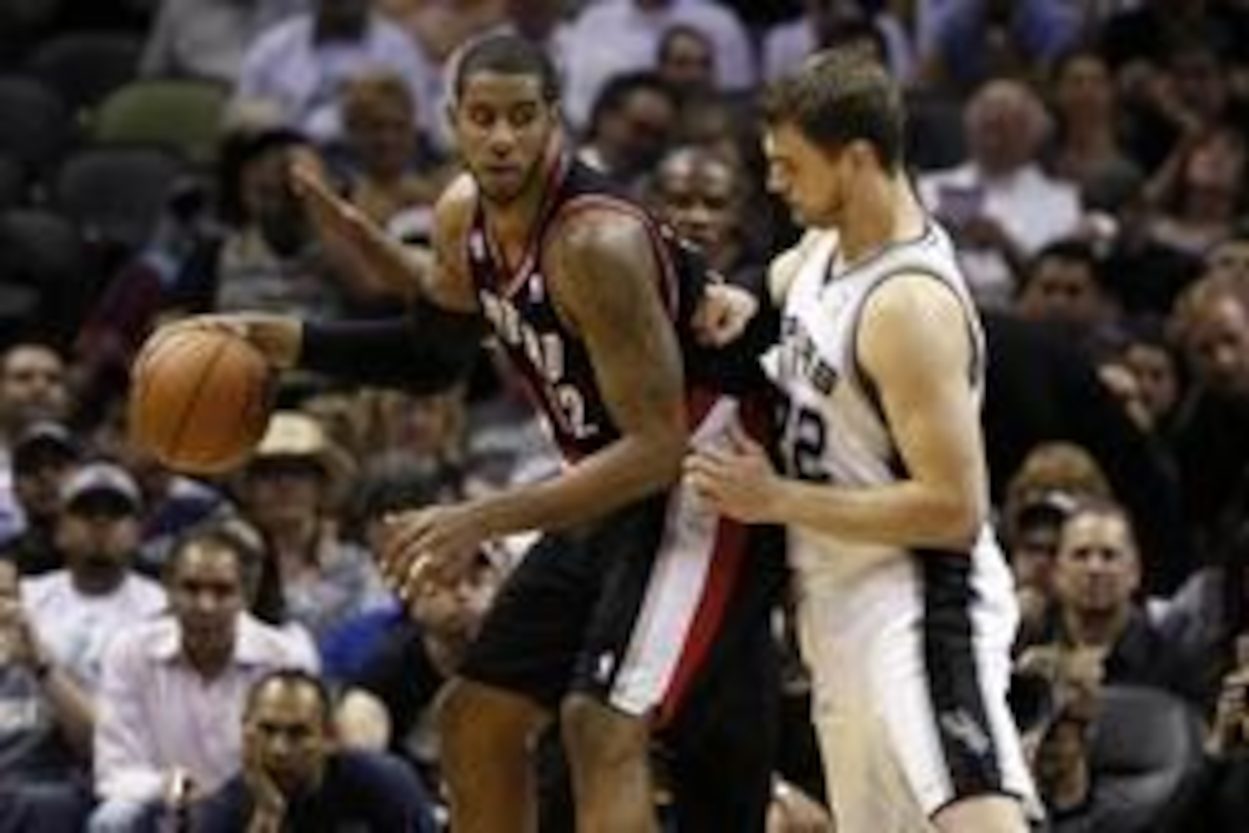 May 6, 2014; San Antonio, TX, USA; Portland Trail Blazers forward LaMarcus Aldridge (12) posts up against San Antonio Spurs forward Tiago Splitter (22) in game one of the second round of the 2014 NBA Playoffs at AT&T Center. Mandatory Credit: Soobum Im-US May 6, 2014; San Antonio, TX, USA; Portland Trail Blazers forward LaMarcus Aldridge (12) posts up against San Antonio Spurs forward Tiago Splitter (22) in game one of the second round of the 2014 NBA Playoffs at AT&T Center. Mandatory Credit: Soobum Im-US