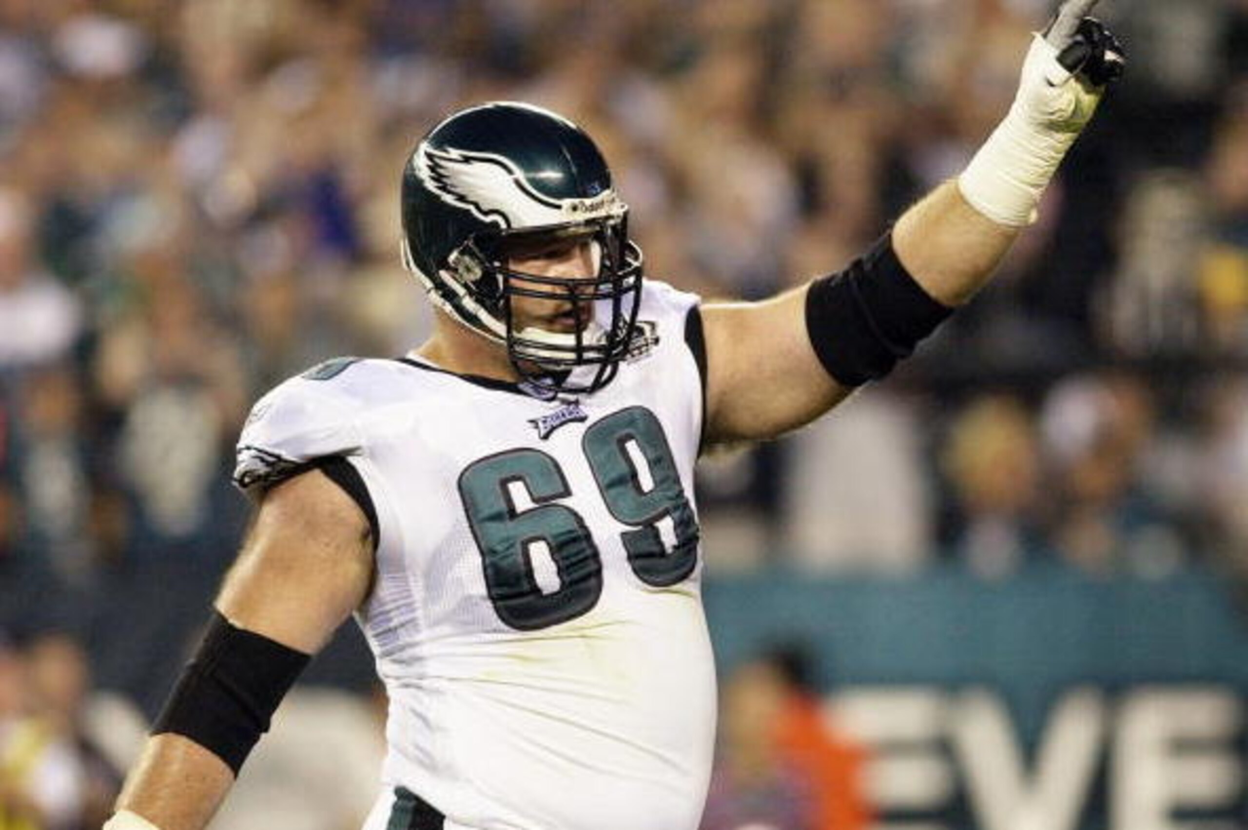 Philadelphia Eagles tackle Jon Runyan  directs a first down    September 8, 2003 at Lincoln Financial Field in Philadelphia.  The Tampa Bay Buccaneers  defeated the Eagles 17 - 0 to open the season on Monday Night football.  (Photo by Al Messerschmidt/Get