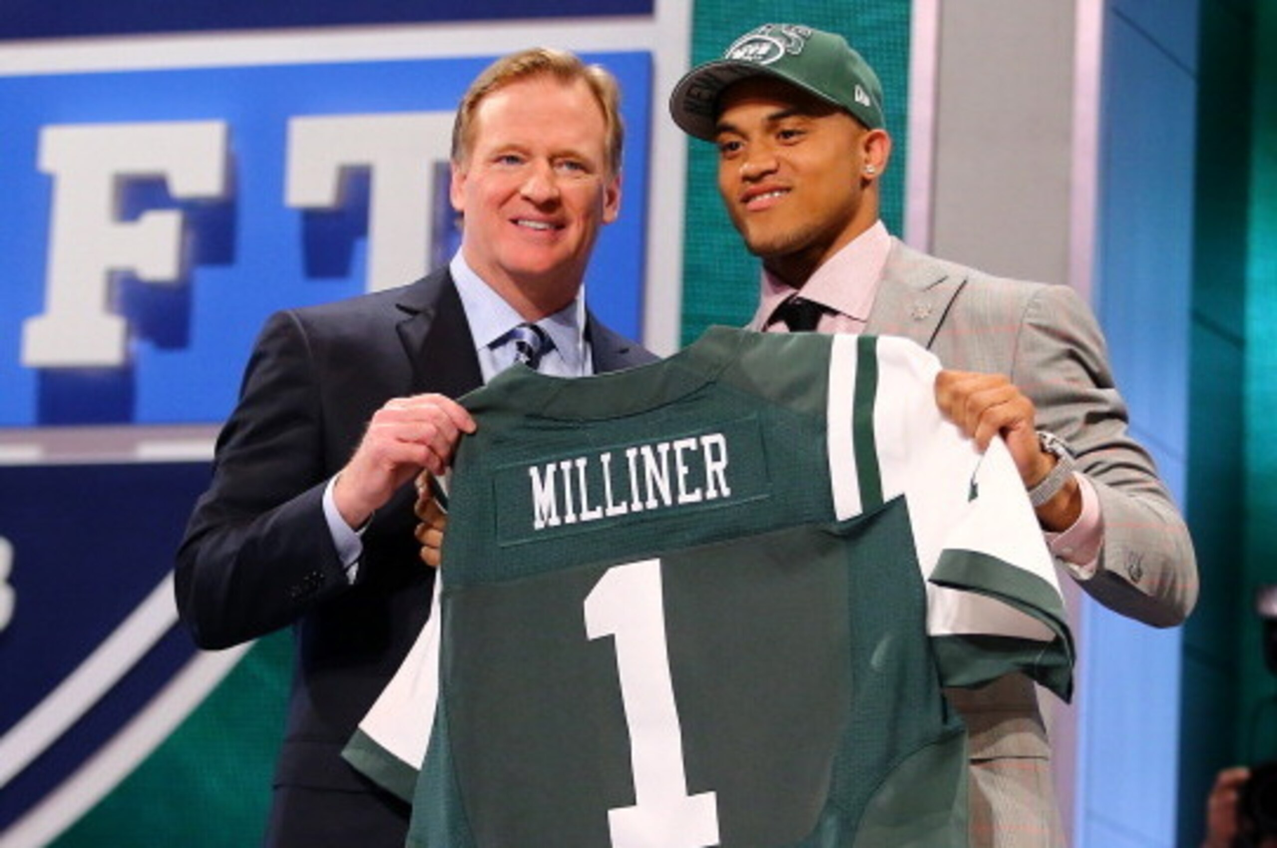 NEW YORK, NY - APRIL 25:  Dee Milliner (R) of the Alabama Crimson Tide stands with NFL Commissioner Roger Goodell as they hold up a jersey on stage after Milliner was picked #9 overall by the New York Jets in the first round of the 2013 NFL Draft at Radio