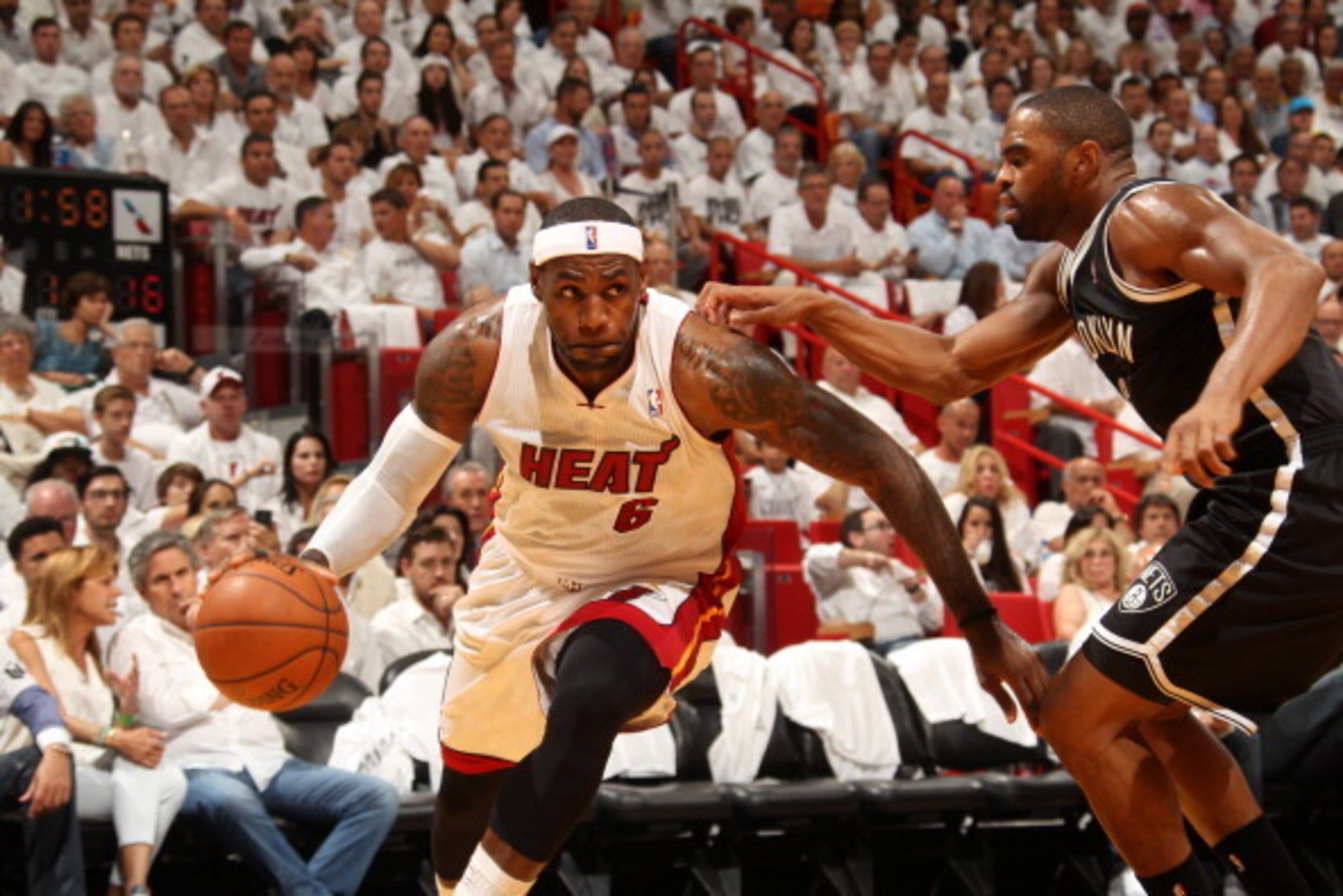 MIAMI, FL - MAY 6: LeBron James #6 of the Miami Heat drives to the basket against the Brooklyn Nets in Game One of the Eastern Conference Semi-Finals during the 2014 NBA Playoffs at American Airlines Arena on May 6, 2014 in Miami, Florida. NOTE TO USER: U MIAMI, FL - MAY 6: LeBron James #6 of the Miami Heat drives to the basket against the Brooklyn Nets in Game One of the Eastern Conference Semi-Finals during the 2014 NBA Playoffs at American Airlines Arena on May 6, 2014 in Miami, Florida. NOTE TO USER: U