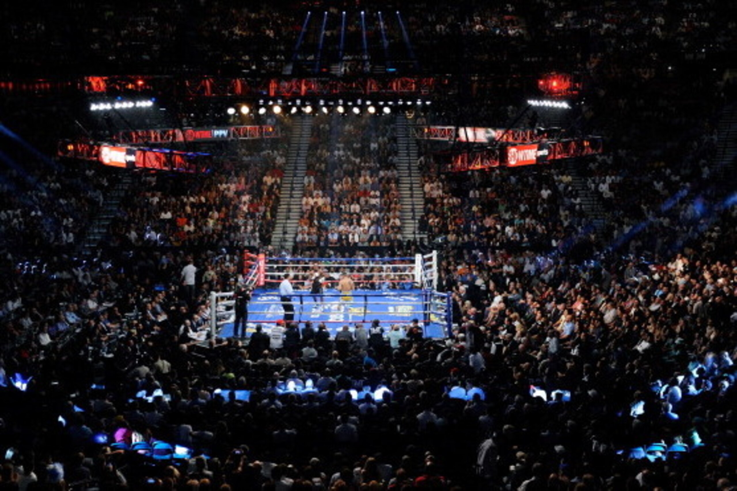 LAS VEGAS, NV - MAY 03:  A general view of the ring as Floyd Mayweather Jr. and Marcos Maidana battle during their WBC/WBA welterweight unification fight at the MGM Grand Garden Arena on May 3, 2014 in Las Vegas, Nevada. Mayweather took Maidana's title wi