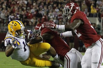 Who will get selected first from Alabama, Ha Ha Clinton-Dix (6) or C.J. Mosley (32)?