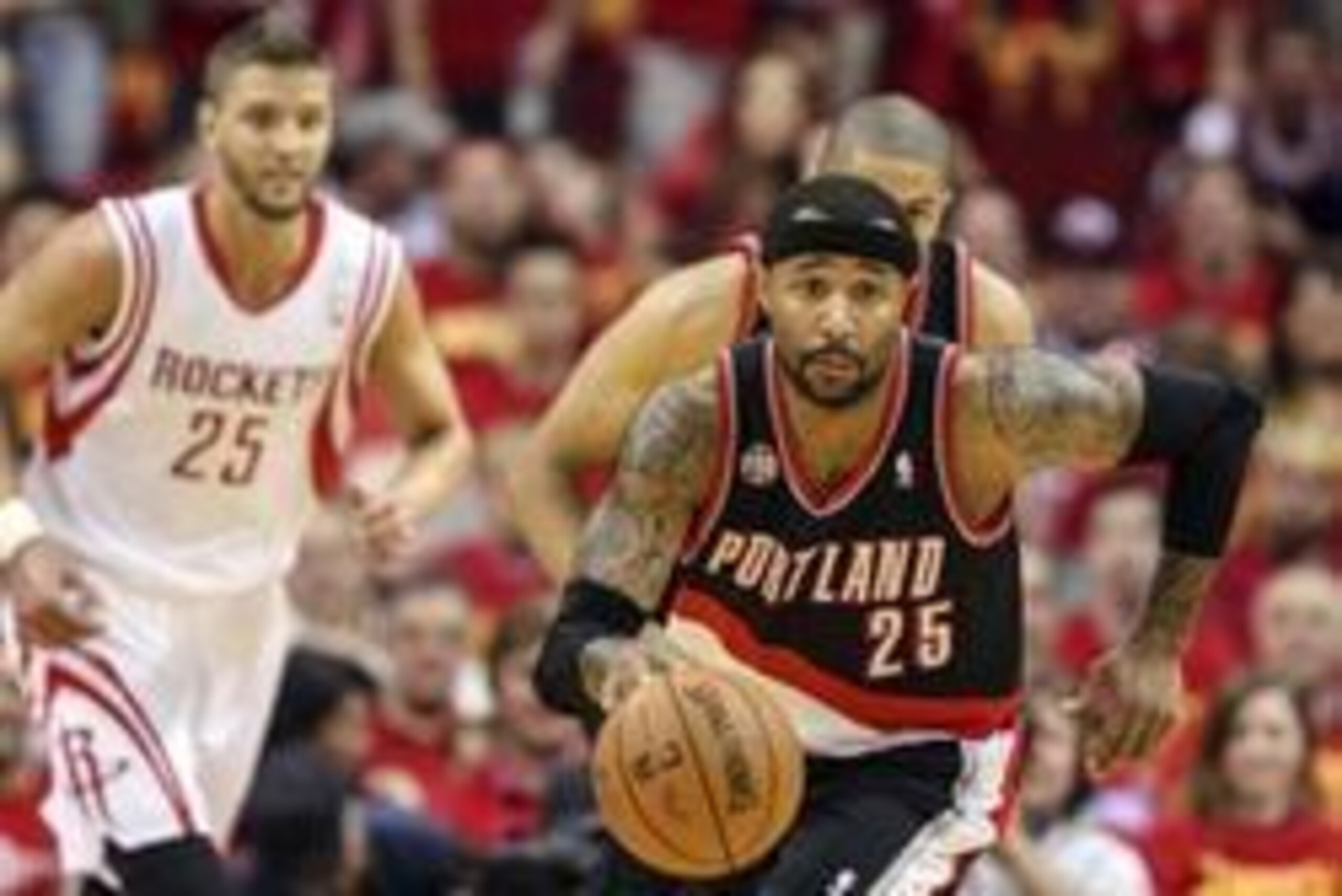 Apr 30, 2014; Houston, TX, USA; Portland Trail Blazers guard Mo Williams (25) brings the ball up the court during the first quarter against the Houston Rockets in game five of the first round of the 2014 NBA Playoffs at Toyota Center. Mandatory Credit: Tr