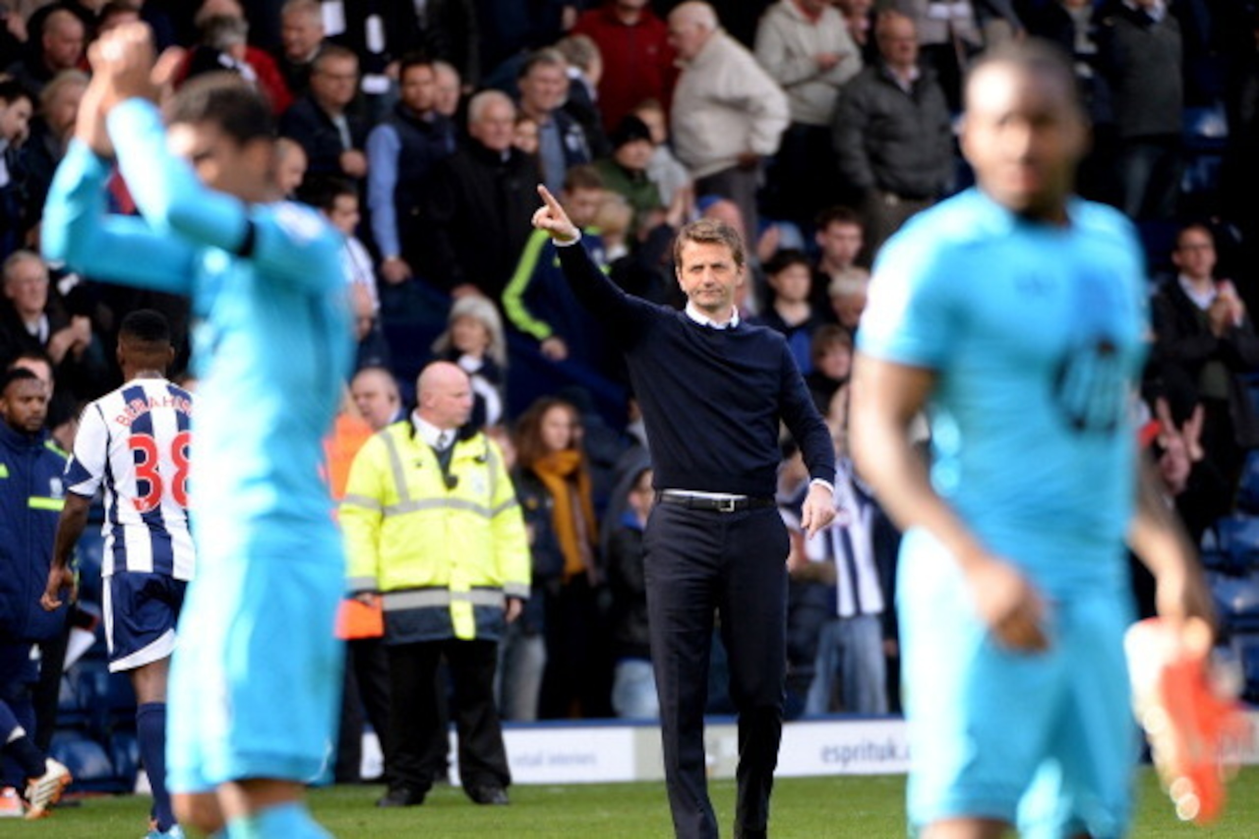 WEST BROMWICH, ENGLAND - APRIL 12: Tim Sherwood the manager of Tottenham waves to the crowd after the Premier League match between West Bromwich Albion and Tottenham Hotspur at The Hawthorns on April 12, 2014 in West Bromwich, England. (Photo by Ross Ki WEST BROMWICH, ENGLAND - APRIL 12: Tim Sherwood the manager of Tottenham waves to the crowd after the Premier League match between West Bromwich Albion and Tottenham Hotspur at The Hawthorns on April 12, 2014 in West Bromwich, England. (Photo by Ross Ki
