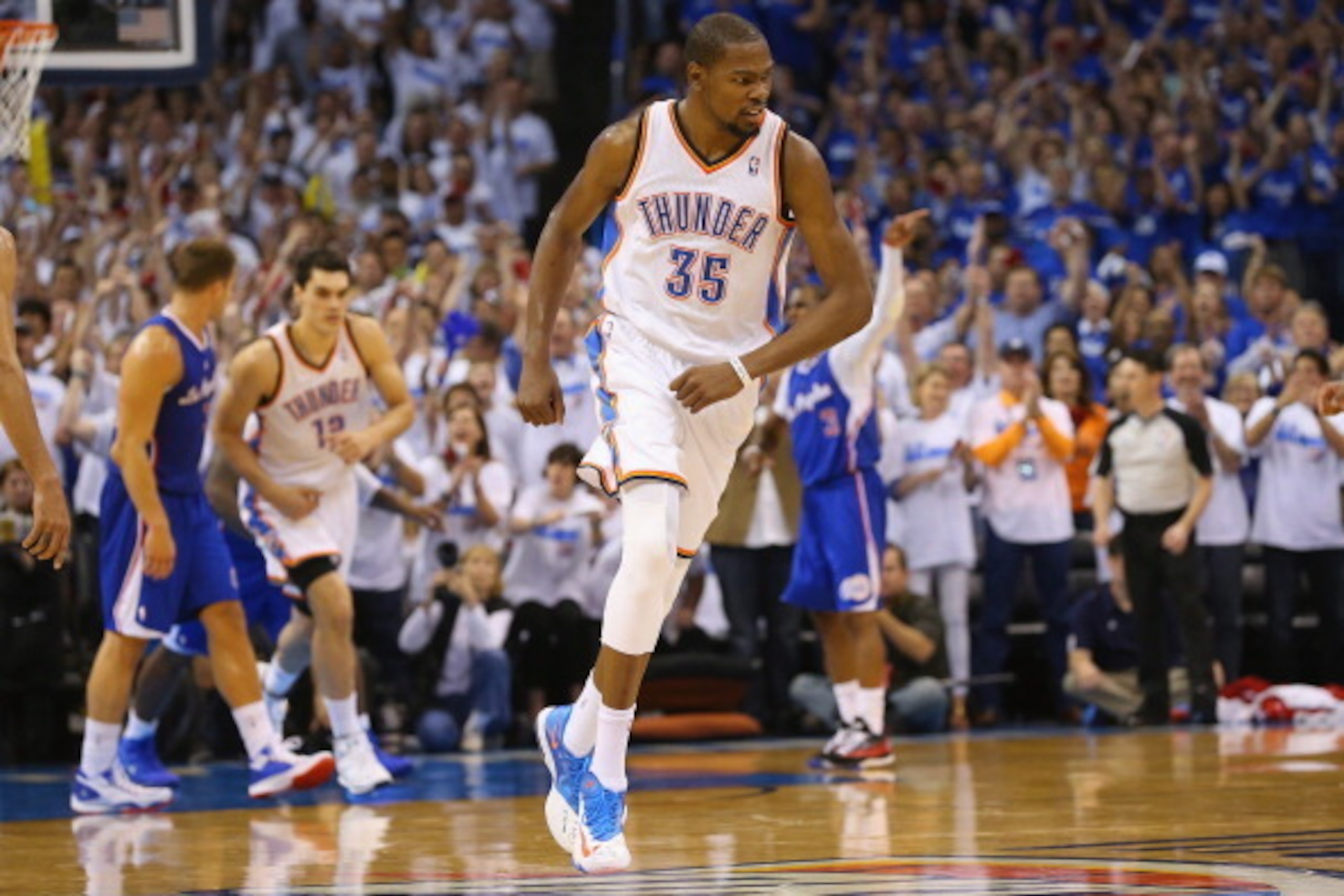 OKLAHOMA CITY, OK - MAY 07:  Kevin Durant #35 of the Oklahoma City Thunder reacts against the Los Angeles Clippers in Game Two of the Western Conference Semifinals during the 2014 NBA Playoffs at Chesapeake Energy Arena on May 7, 2014 in Oklahoma City, Ok