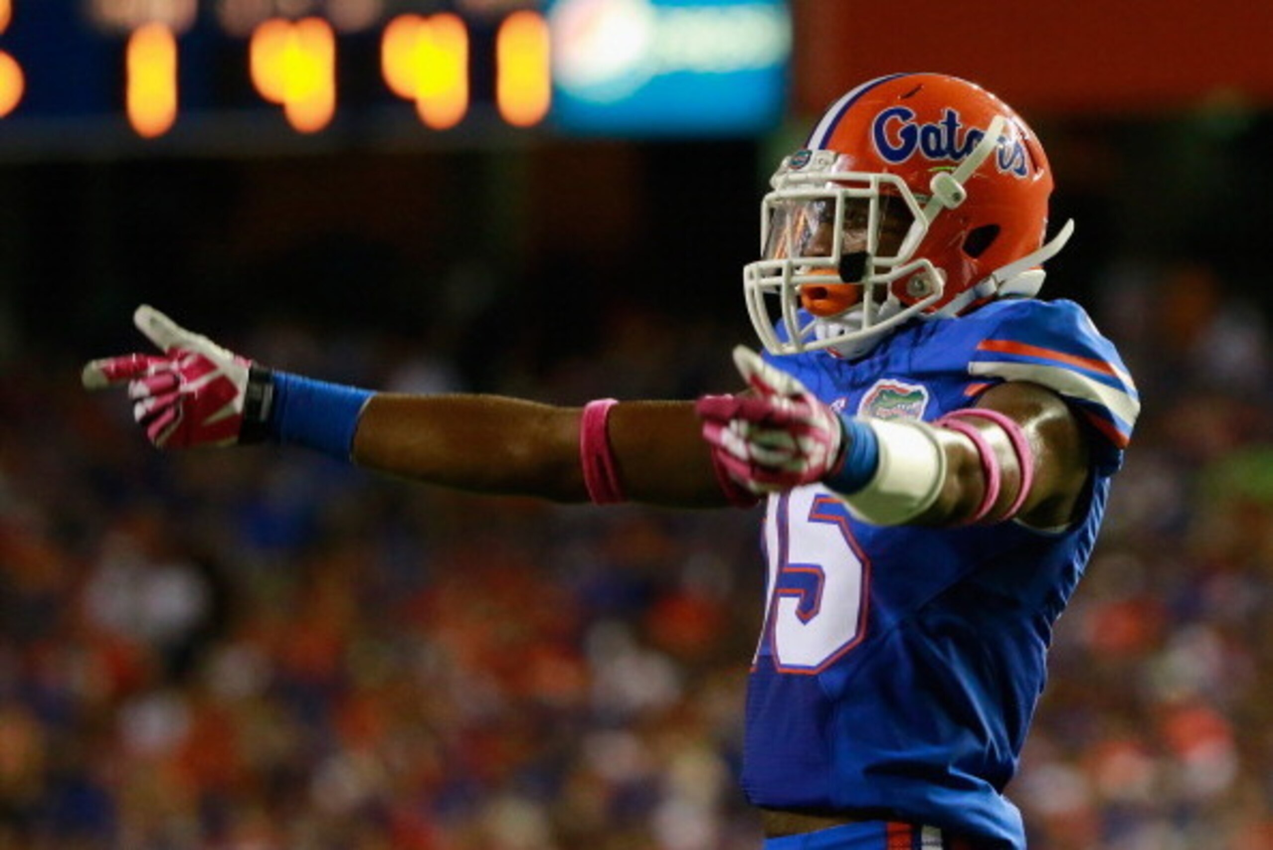 GAINESVILLE, FL - OCTOBER 05:  Loucheiz Purifoy #15 of the Florida Gators asks the crowd for noise during the game against the Arkansas Razorbacks at Ben Hill Griffin Stadium on October 5, 2013 in Gainesville, Florida.  (Photo by Sam Greenwood/Getty Image