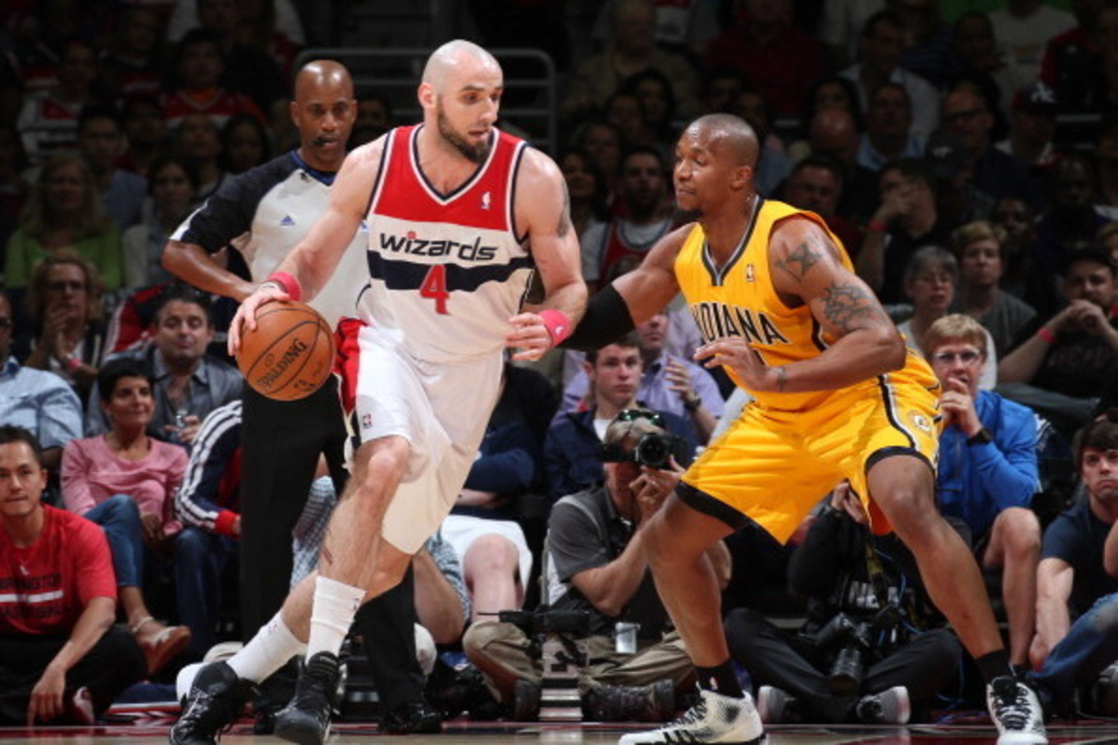 WASHINGTON, DC - MAY 11: Marcin Gortat #4 of the Washington Wizards handles the ball against the Indiana Pacers in Game Four of the Eastern Conference Semifinals against the Indiana Pacers at Verizon Center on May 11, 2014 in Washington, DC. NOTE TO USER: WASHINGTON, DC - MAY 11: Marcin Gortat #4 of the Washington Wizards handles the ball against the Indiana Pacers in Game Four of the Eastern Conference Semifinals against the Indiana Pacers at Verizon Center on May 11, 2014 in Washington, DC. NOTE TO USER:
