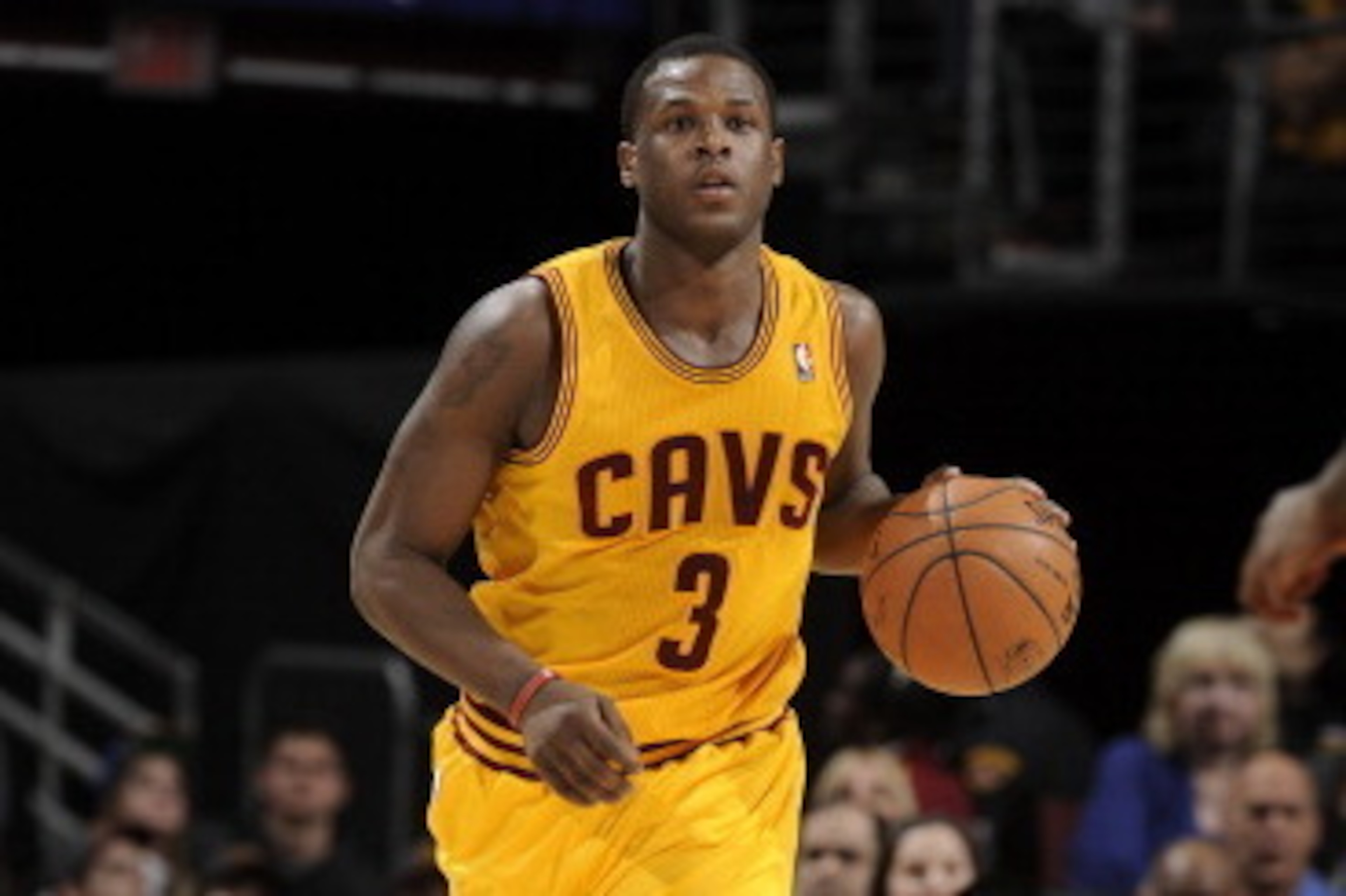 CLEVELAND, OH - MARCH 22: Dion Waiters #3 of the Cleveland Cavaliers dribbles up the court against the Houston Rockets at The Quicken Loans Arena on March 22, 2014 in Cleveland, Ohio. NOTE TO USER: User expressly acknowledges and agrees that, by downloadi
