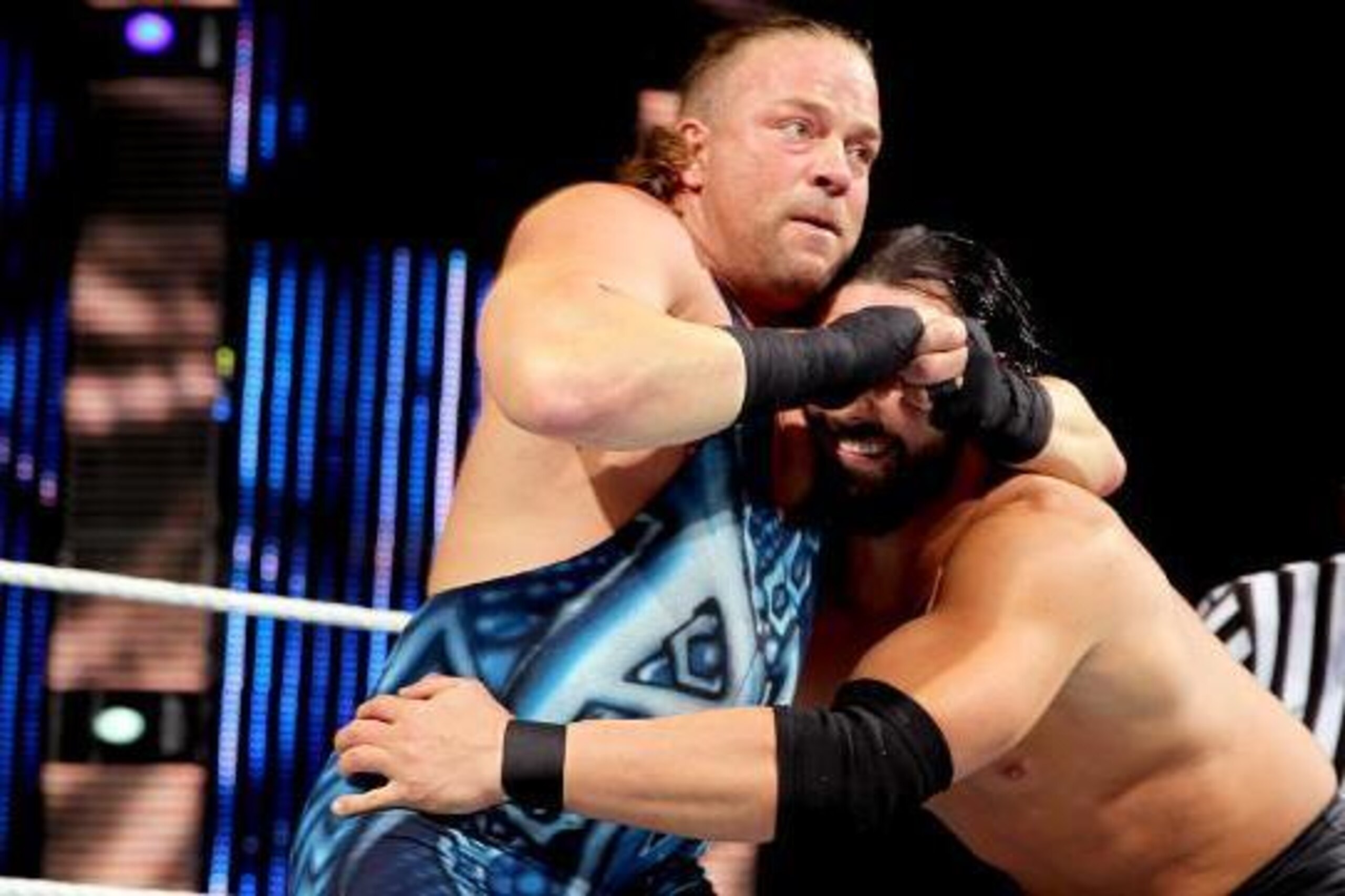 RVD vs. Damien Sandow