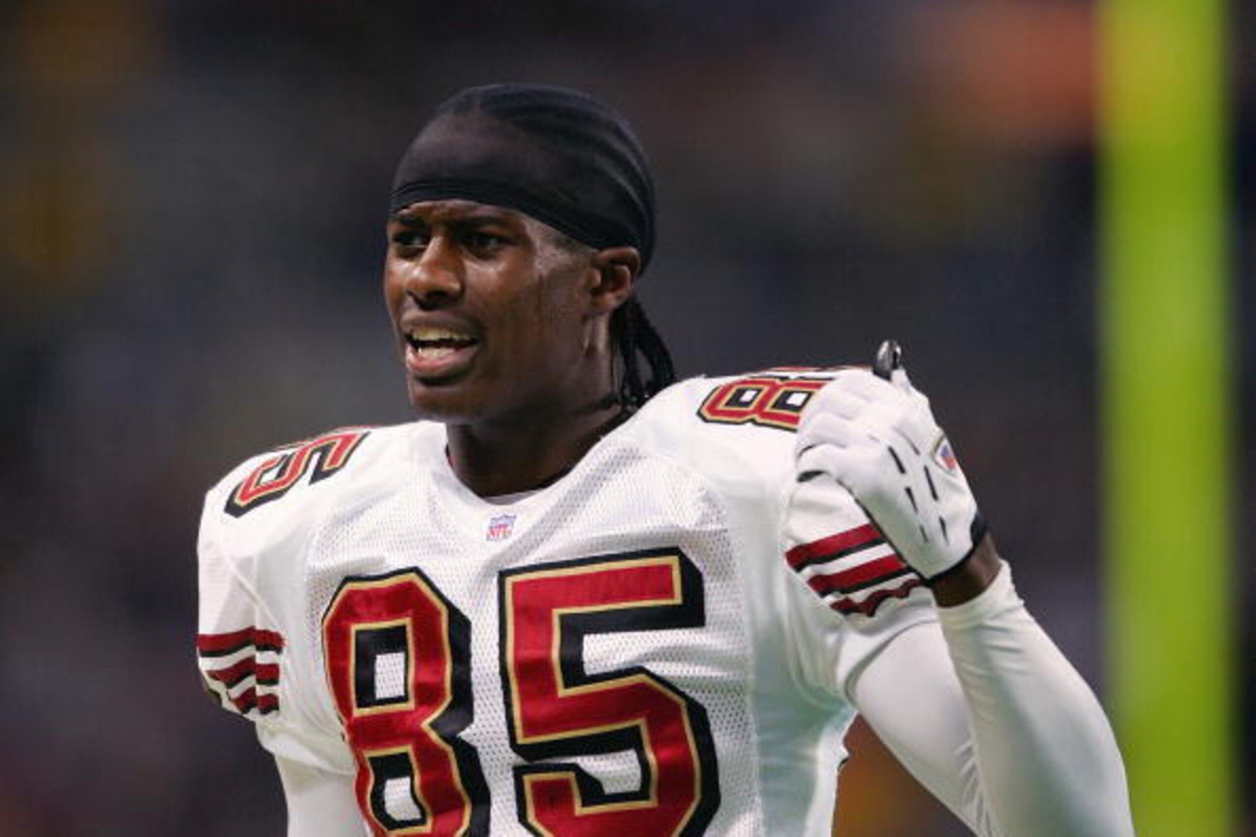ST. LOUIS - DECEMBER 5:  Brandon Lloyd #85 of the San Francisco 49ers is seen on the field during the game against the St. Louis Rams on December 5, 2004 at the Edward Jones Dome in St. Louis, Missouri. The Rams defeated the 49ers 16-6. (Photo by Elsa/Get