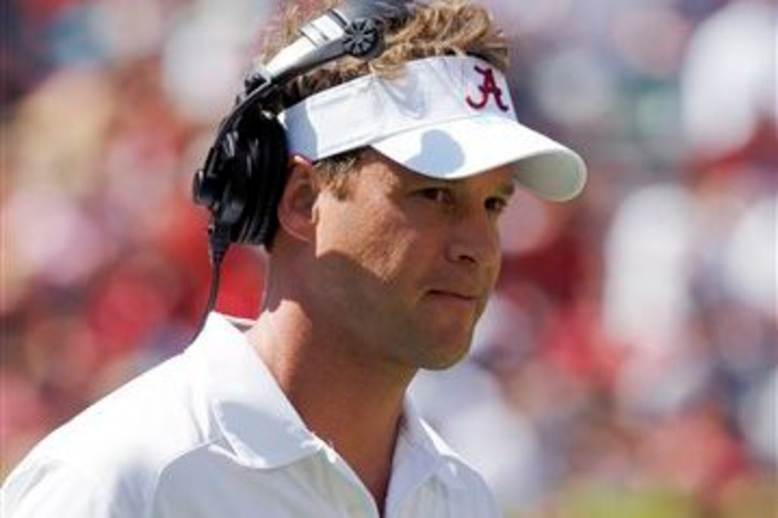 Alabama offensive coordinator Lane Kiffin