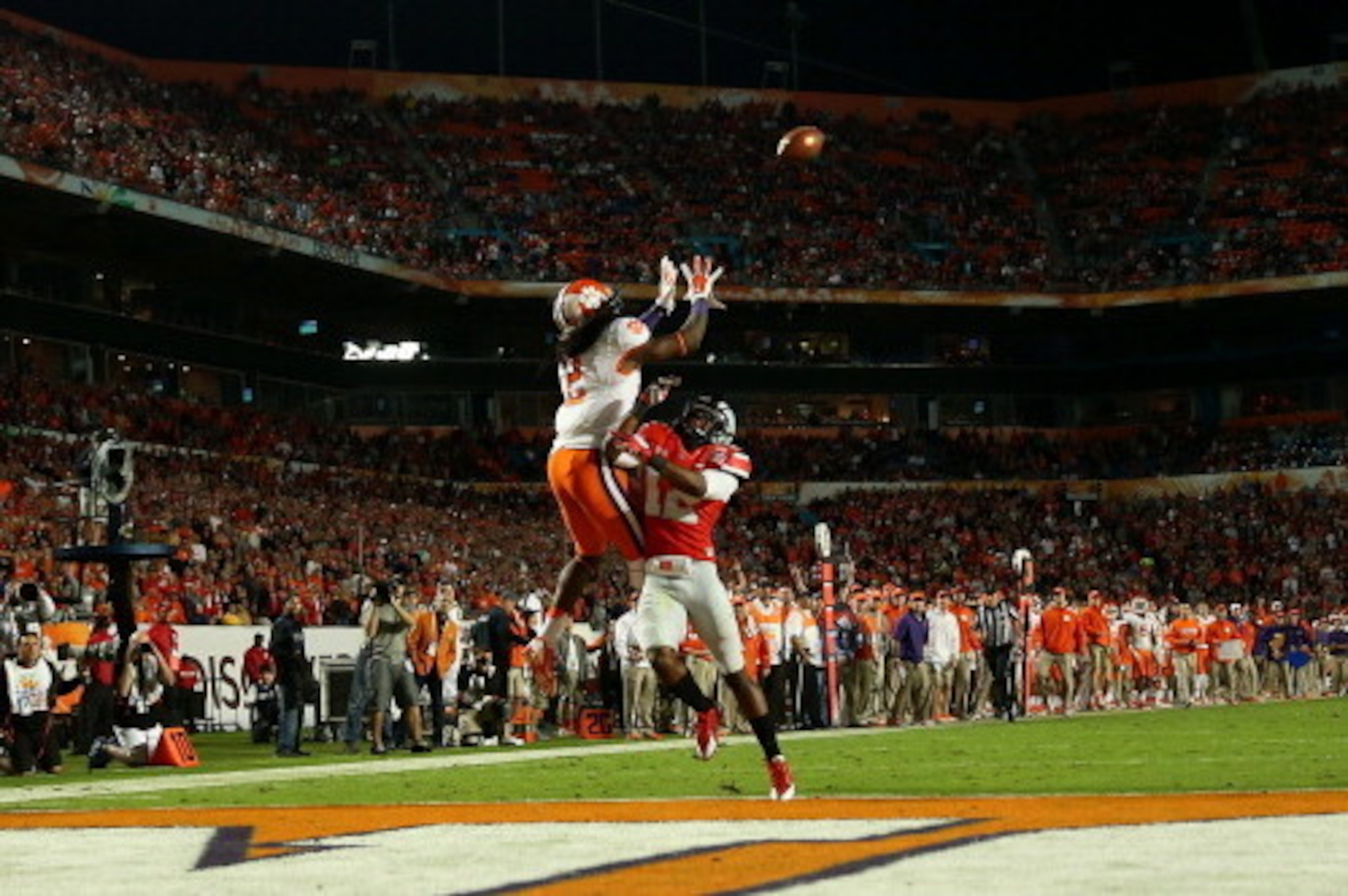 MIAMI GARDENS, FL - JANUARY 03:  Sammy Watkins #2 of the Clemson Tigers catches a touchdown in the third quarter against Doran Grant #12 of the Ohio State Buckeyes during the Discover Orange Bowl at Sun Life Stadium on January 3, 2014 in Miami Gardens, Fl