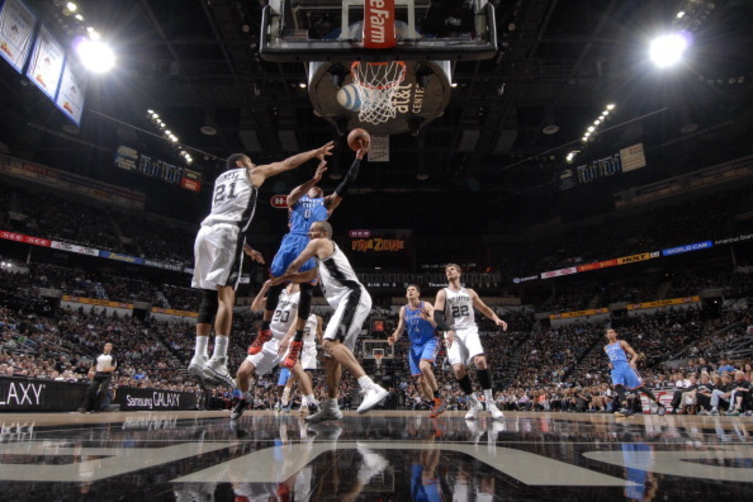 SAN ANTONIO, TX - MAY 19: Russell Westbrook #0 of the Oklahoma City Thunder shoots against the San Antonio Spurs in Game One of the Western Conference Finals during the 2014 NBA Playoffs on May 19, 2014 at the AT&T Center in San Antonio, Texas. NOTE TO US