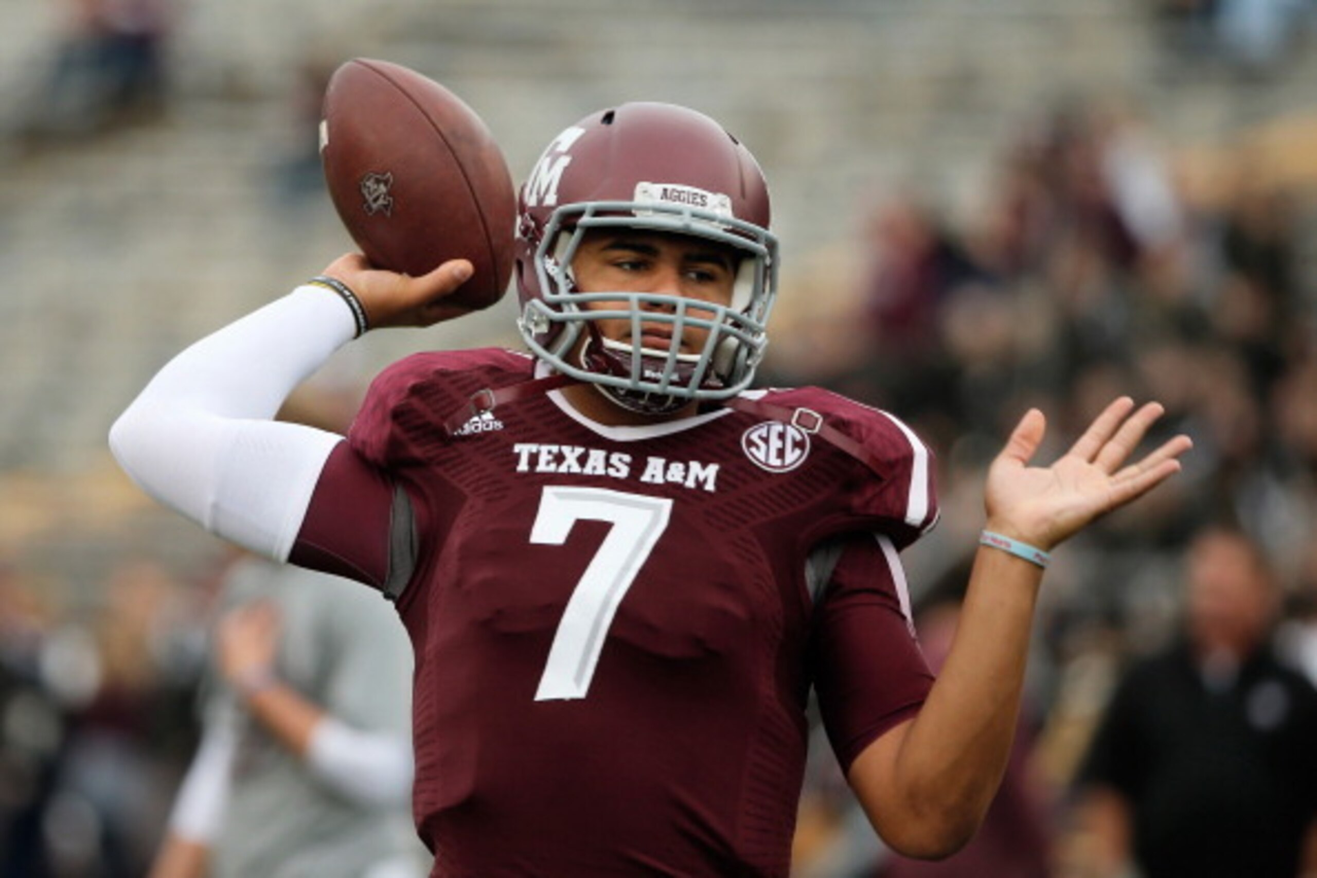 COLLEGE STATION, TX - NOVEMBER 09:  Kenny Hill #7 of the Texas A&M Aggies waits on the field before the game against the Mississippi State Bulldogs at Kyle Field on November 9, 2013 in College Station, Texas.  (Photo by Scott Halleran/Getty Images)