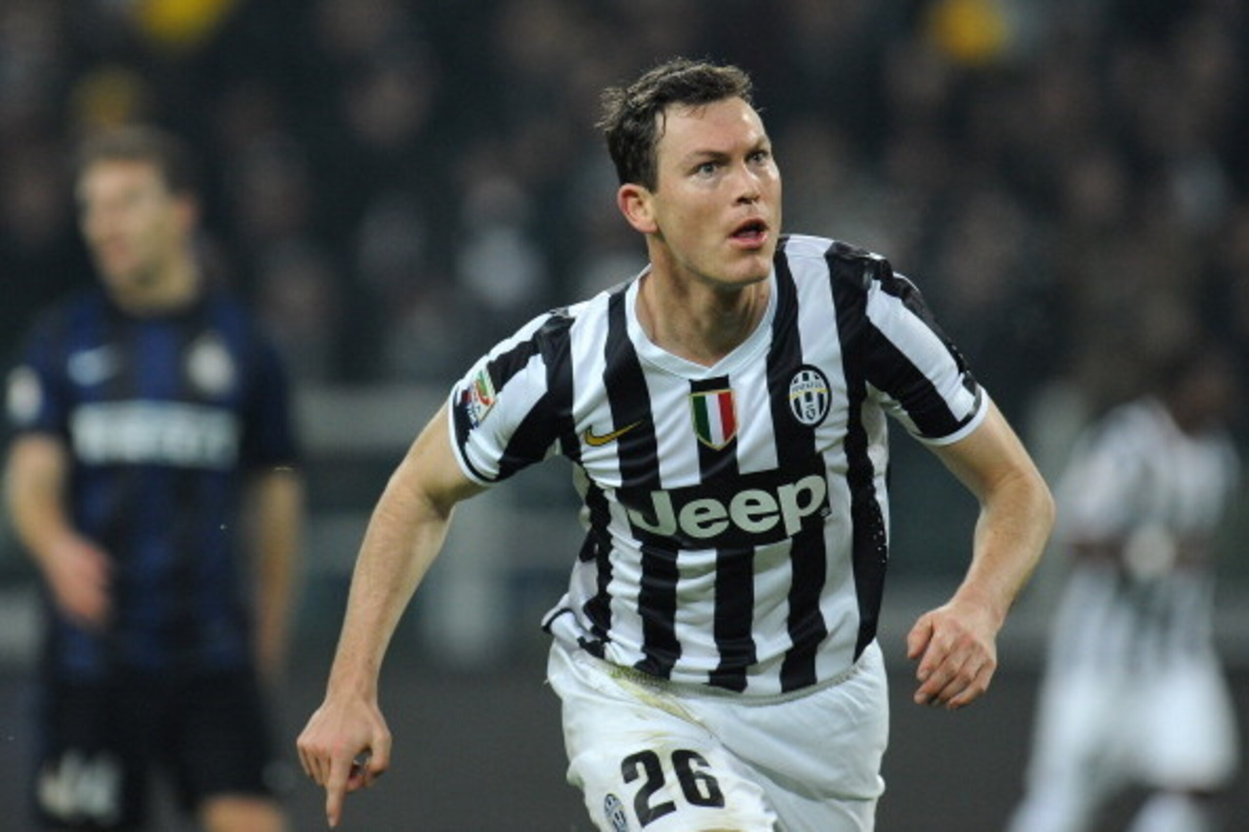 TURIN, ITALY - FEBRUARY 02: Stephan Lichtsteiner of Juventus celebrates after scoring the opening goal during the Serie A match between Juventus and FC Internazionale Milano at Juventus Arena on February 2, 2014 in Turin, Italy. (Photo by Valerio Pennic TURIN, ITALY - FEBRUARY 02: Stephan Lichtsteiner of Juventus celebrates after scoring the opening goal during the Serie A match between Juventus and FC Internazionale Milano at Juventus Arena on February 2, 2014 in Turin, Italy. (Photo by Valerio Pennic