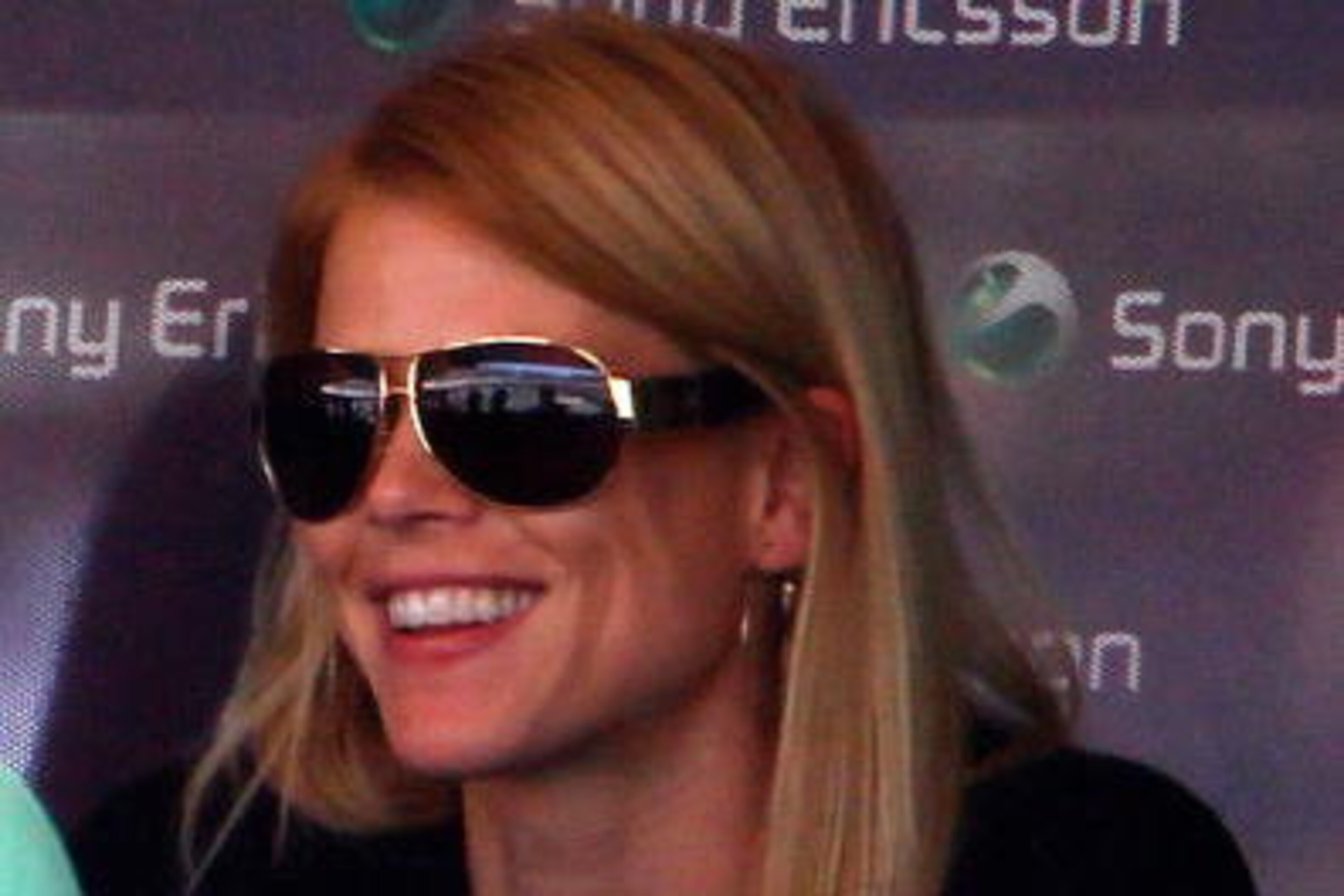 KEY BISCAYNE, FL - APRIL 02:  Elin Nordegren  wife Tiger Woods watches as Rafael Nadal of Spain takes on Andy Roddick of the United States during day eleven of the 2010 Sony Ericsson Open at Crandon Park Tennis Center on April 2, 2010 in Key Biscayne, Flo