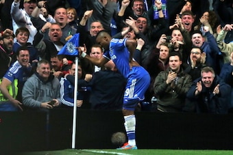 LONDON, ENGLAND - MARCH 08:  Samuel Eto'o of Chelsea does an 'Old Man' celebration during the Barclays Premier League match between Chelsea and Tottenham Hotspur at Stamford Bridge on March 8, 2014 in London, England.  (Photo by Clive Rose/Getty Images)