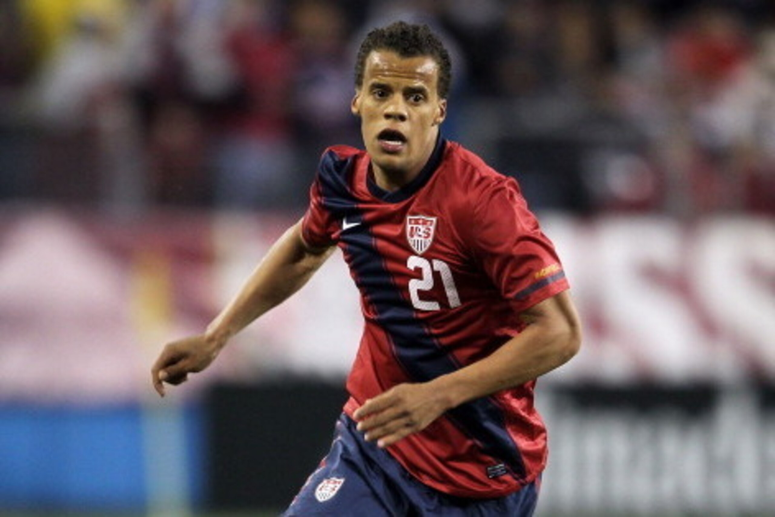 NASHVILLE, TN - MARCH 29:  Timothy Chandler #21 of the United States controls the ball during an international friendly match against Paraguay at LP Field on March 29, 2011 in Nashville, Tennessee.  (Photo by Andy Lyons/Getty Images)