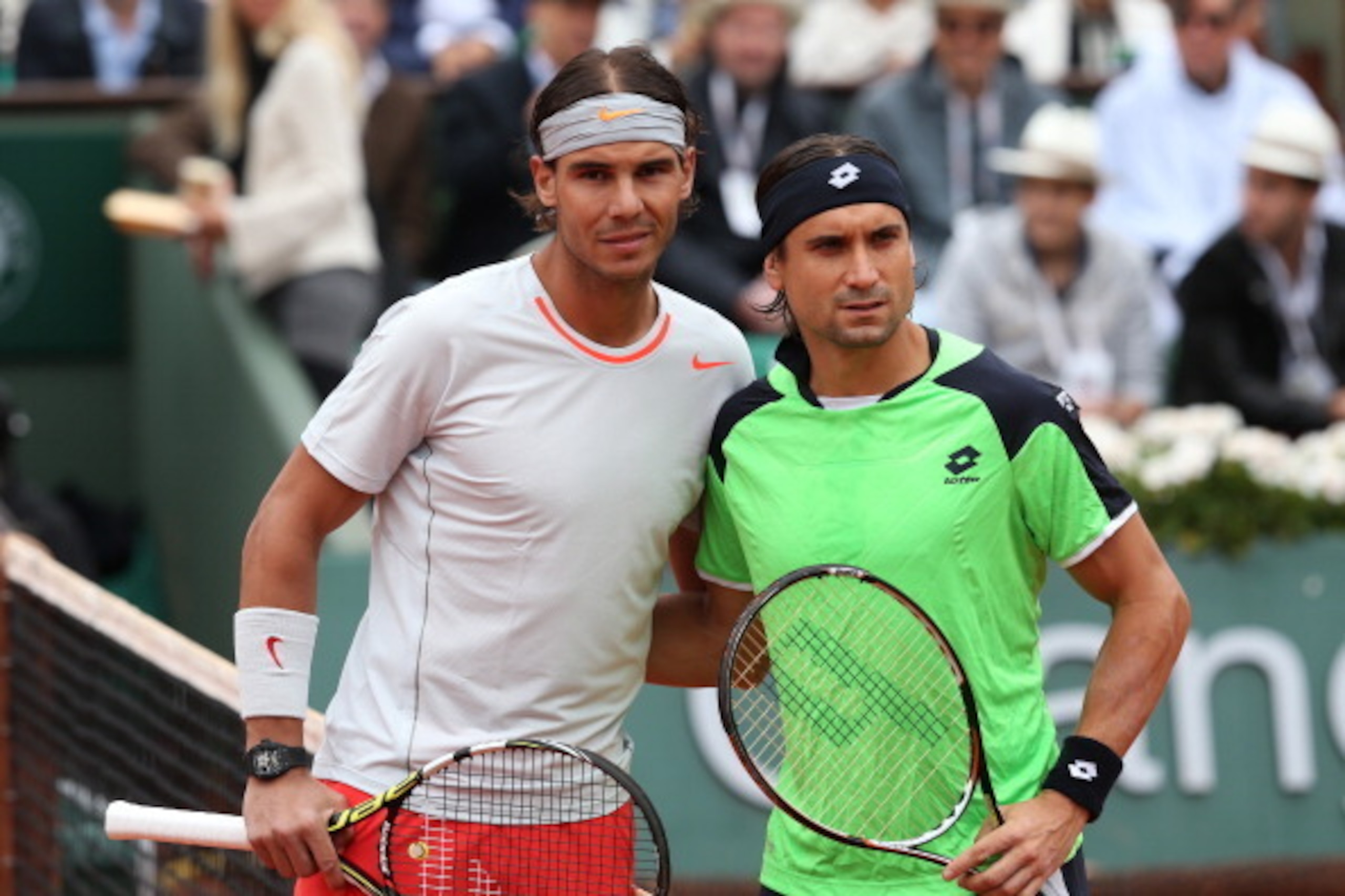 PARIS, FRANCE - JUNE 09:  David Ferrer of Spain and Rafael Nadal of Spain pose ahead of their mens' singles final match during day fifteen of the French Open at Roland Garros on June 9, 2013 in Paris, France.  (Photo by Clive Brunskill/Getty Images)