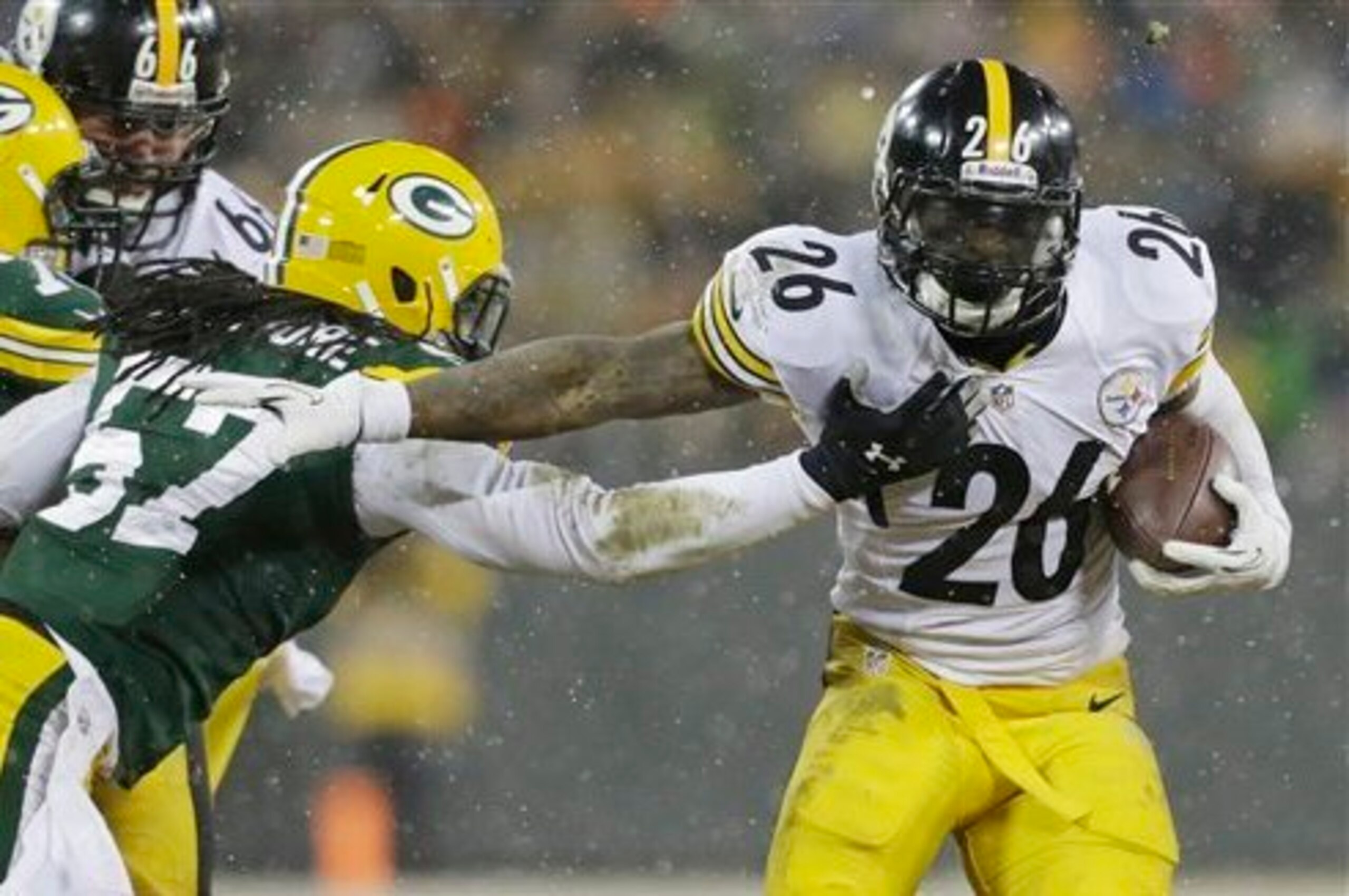 Le'Veon Bell may be overvalued following his rookie season. Le'Veon Bell may be overvalued following his rookie season.