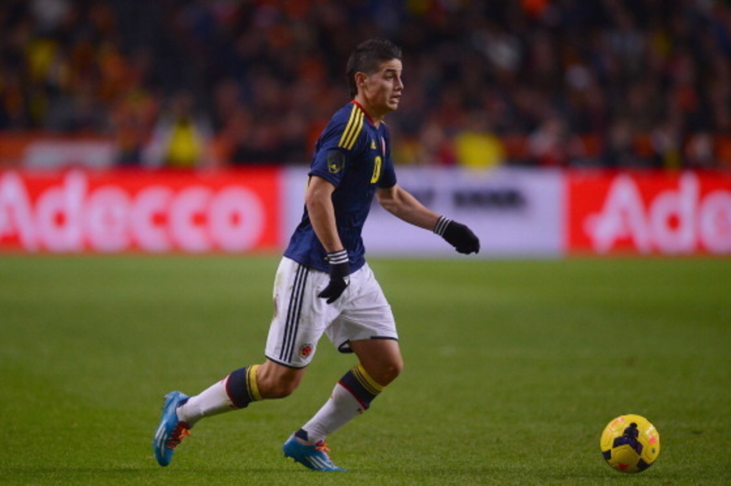 AMSTERDAM, NETHERLANDS - NOVEMBER 19:  James Rodriguez of Colombia runs with the ball during the International Friendly match between Netherlands and Colombia at Amsterdam ArenA on November 19, 2013 in Amsterdam, Netherlands.  (Photo by Lars Baron/Getty I