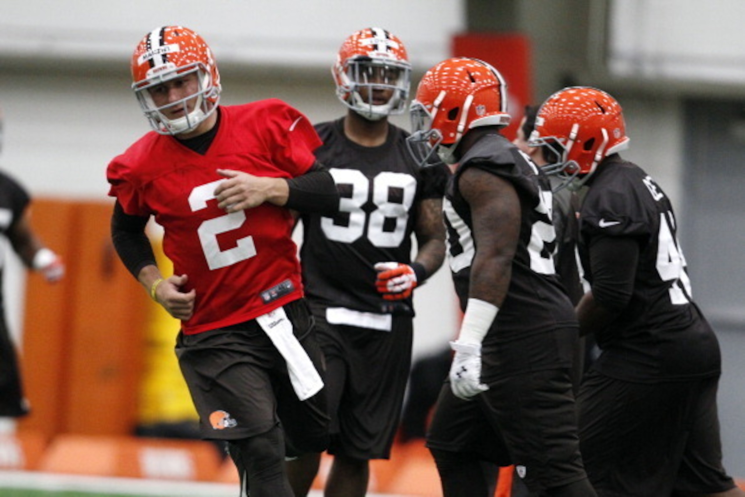 BEREA, OH - MAY 17:  Cleveland Browns draft pick Johnny Manziel #2 works out during the Cleveland Browns rookie minicamp on May 17, 2014 at the Browns training  facility in Berea, Ohio.  (Photo by David Maxwell/Getty Images)