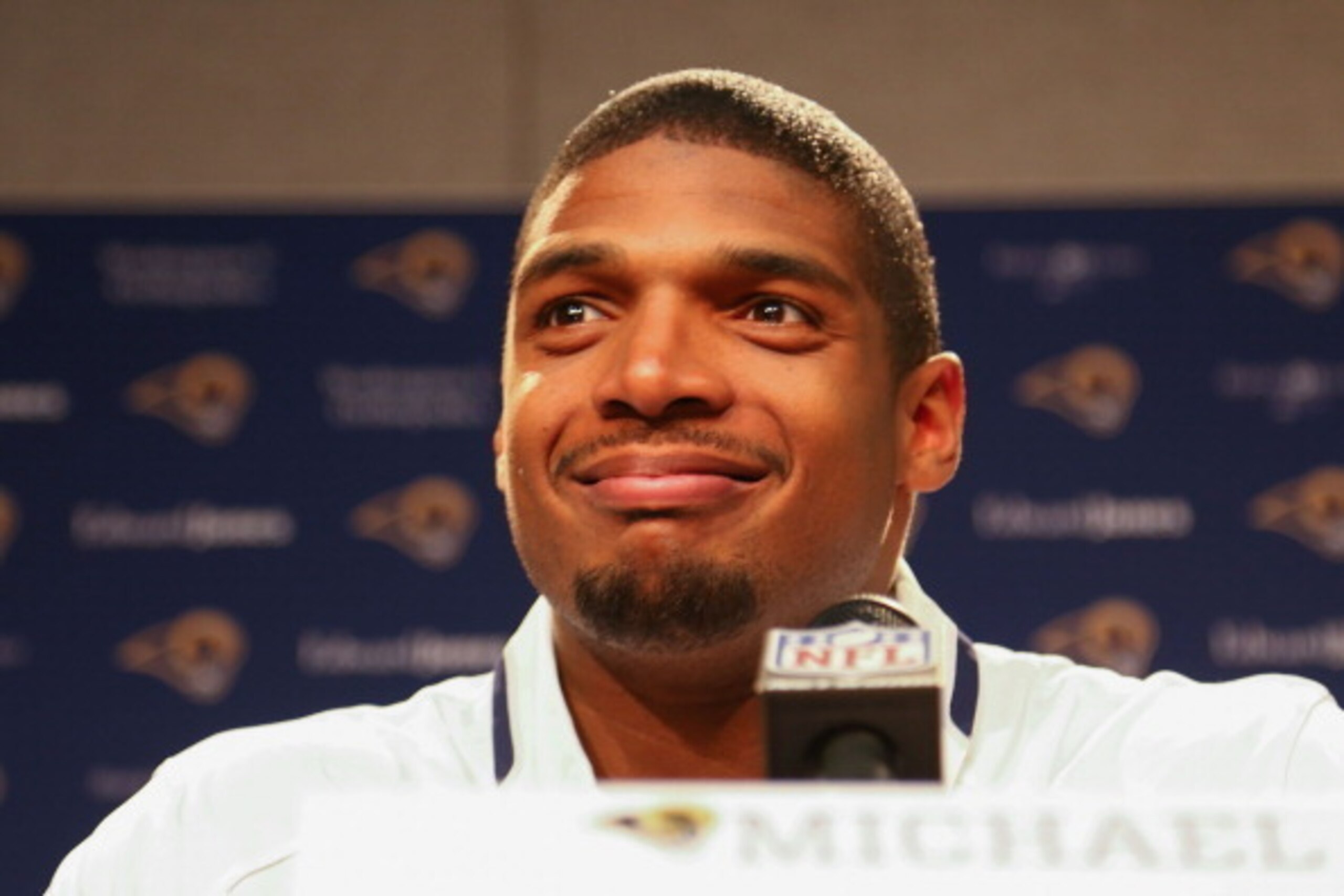 EARTH CITY, MO - MAY 13: St. Louis Rams draft pick Michael Sam addresses the media during a press conference at Rams Park on May 13, 2014 in Earth City, Missouri.  (Photo by Dilip Vishwanat/Getty Images)