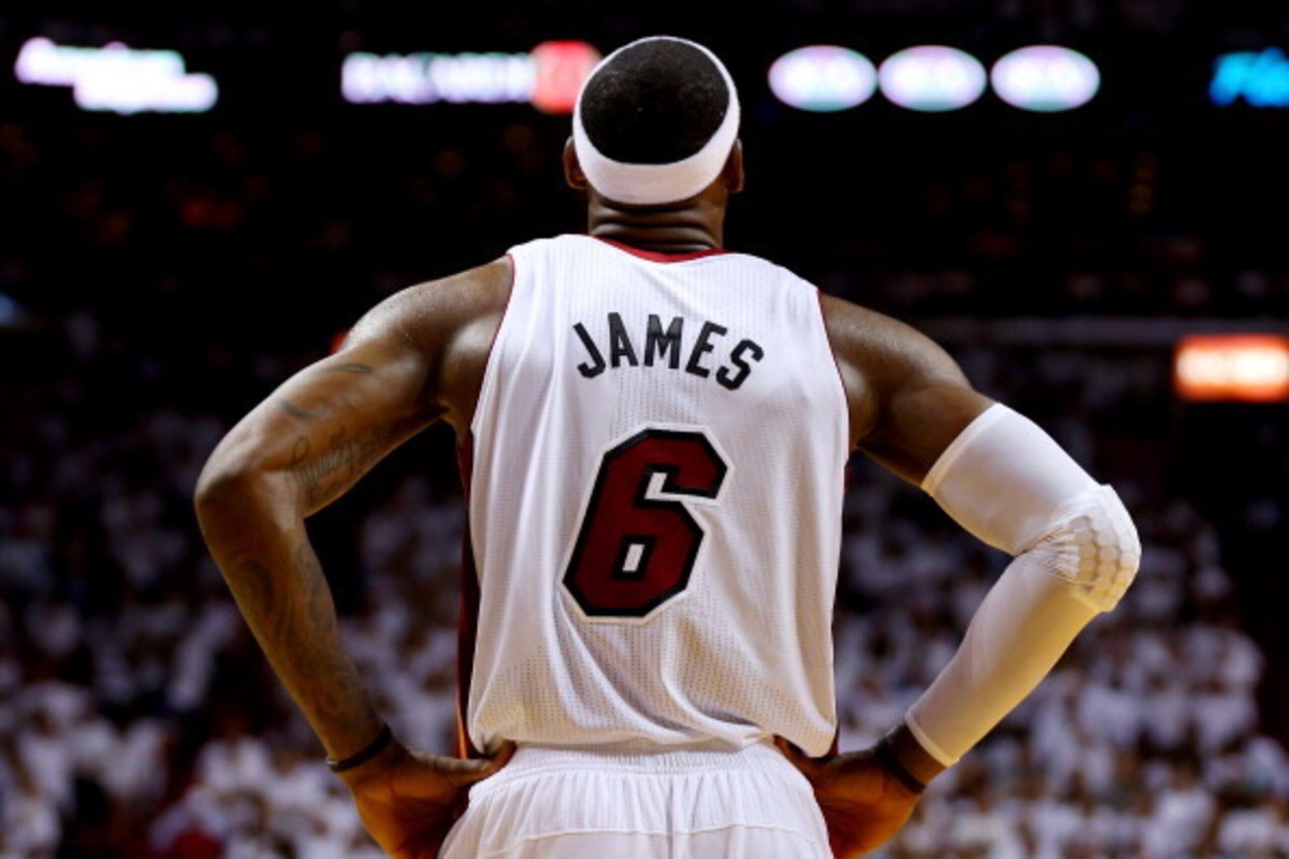 MIAMI, FL - MAY 26:  LeBron James #6 of the Miami Heat reacts against the Indiana Pacers during Game Four of the Eastern Conference Finals of the 2014 NBA Playoffs at American Airlines Arena on May 26, 2014 in Miami, Florida. NOTE TO USER: User expressly 