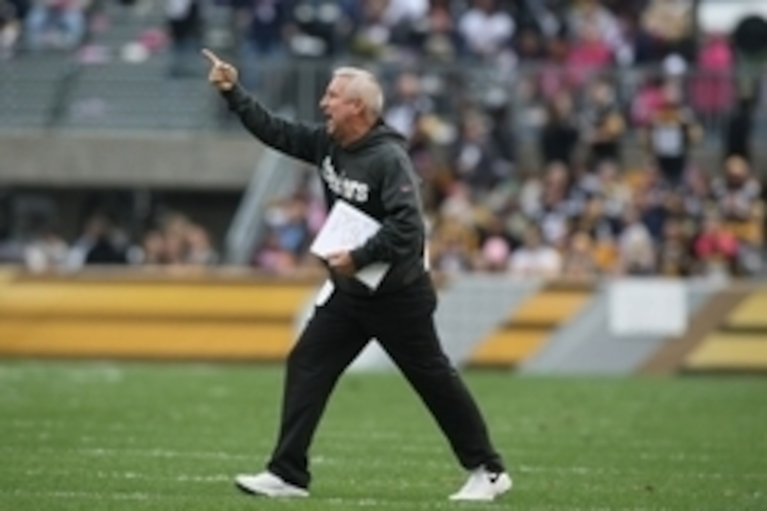 Oct 20, 2013; Pittsburgh, PA, USA; Pittsburgh Steelers special teams coordinator Danny Smith on the sidelines against the Baltimore Ravens during the first half at Heinz Field. Mandatory Credit: Jason Bridge-USA TODAY Sports