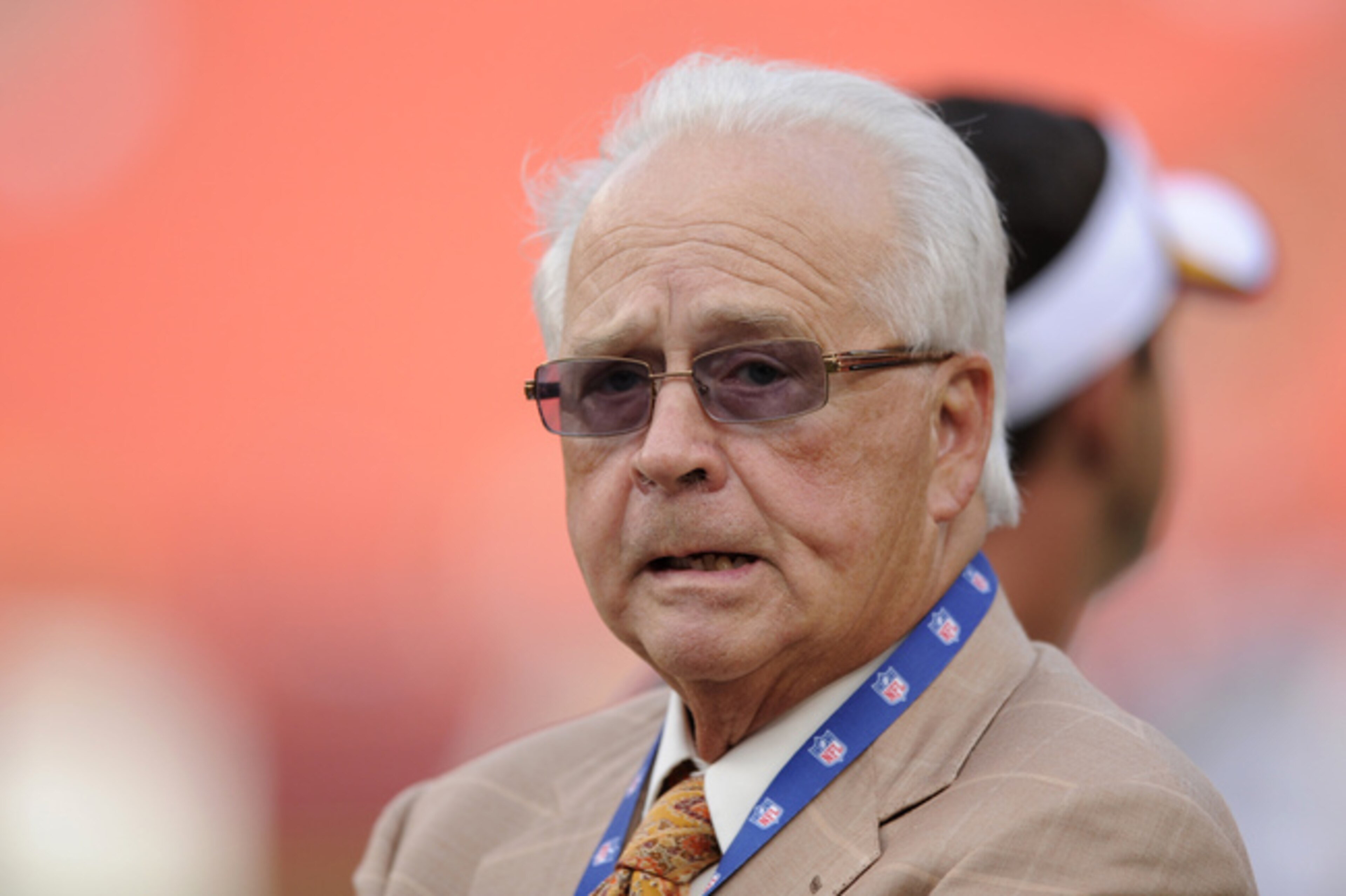 Dr. James Andrews