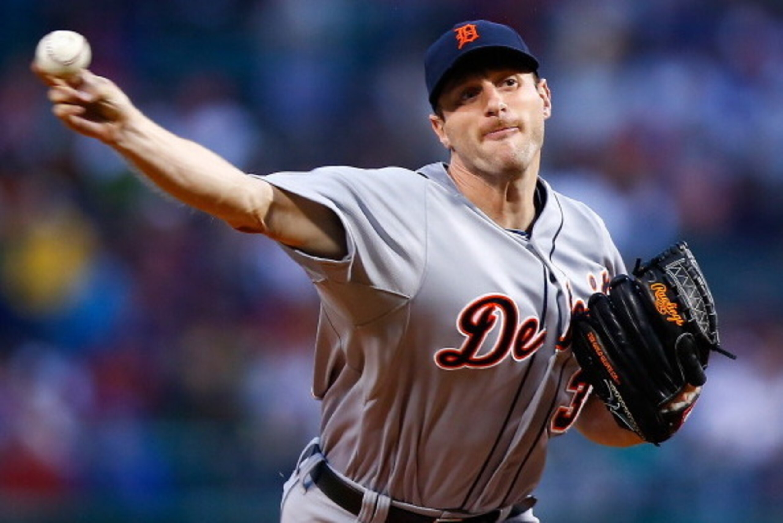 BOSTON, MA - MAY 16: Max Scherzer #37 of the Detroit Tigers pitches in the first inning against the Boston Red Sox during the game at Fenway Park on May 16, 2014 in Boston, Massachusetts. (Photo by Jared Wickerham/Getty Images) BOSTON, MA - MAY 16: Max Scherzer #37 of the Detroit Tigers pitches in the first inning against the Boston Red Sox during the game at Fenway Park on May 16, 2014 in Boston, Massachusetts. (Photo by Jared Wickerham/Getty Images)