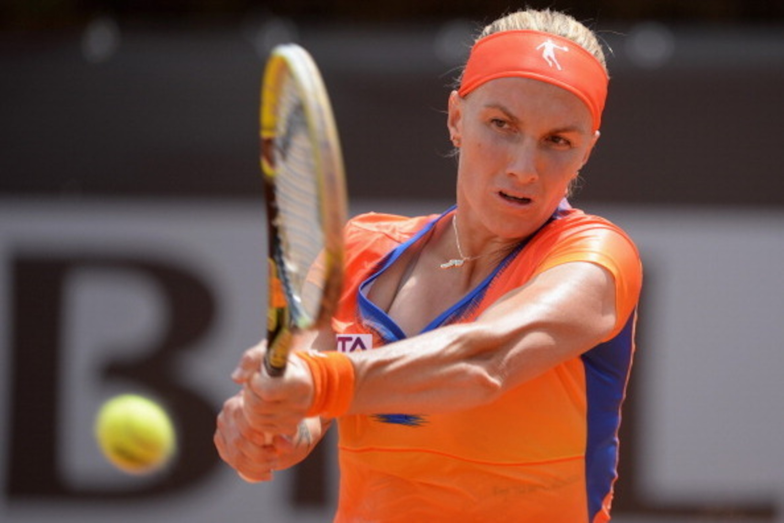 ROME, ITALY - MAY 12:  Svetlana Kuznetsova of Russia in action against Maria Kirilenko of Russia during day two of the Internazionali BNL d'Italia on May 12, 2014 in Rome, Italy.  (Photo by Michael Regan/Getty Images)