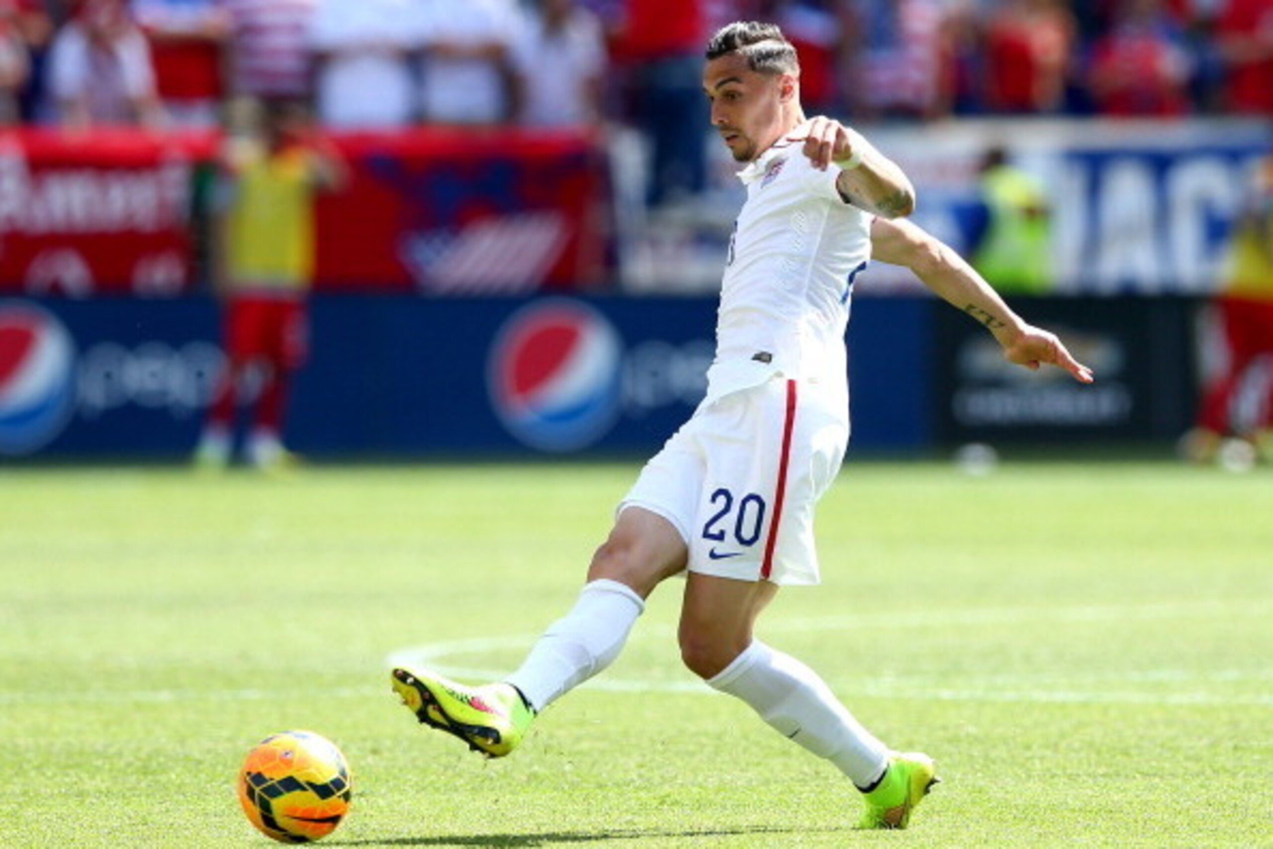 HARRISON, NJ - JUNE 01:  Geoff Cameron #20 of United States takes the ball in the second half against Turkey during an international friendly match at Red Bull Arena on June 1, 2014 in Harrison, New Jersey.The United States defeated Turkey 2-1.  (Photo by