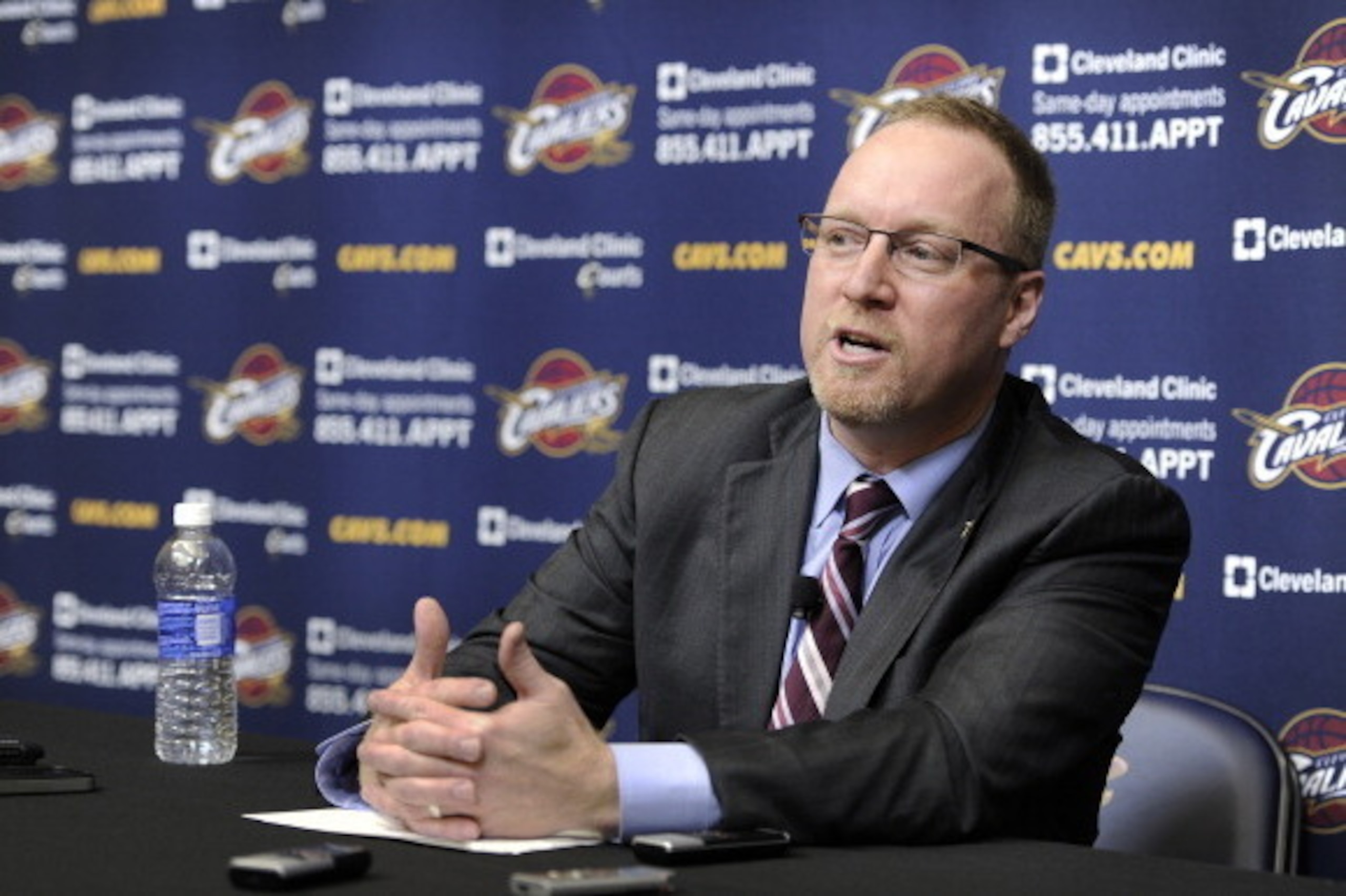 INDEPENDENCE, OH - MAY 13: David Griffin is named General Manager of the Cleveland Cavaliers at a press conference at The Cleveland Clinic Courts on May 13, 2014 in Independence, Ohio. NOTE TO USER: User expressly acknowledges and agrees that, by downloa INDEPENDENCE, OH - MAY 13: David Griffin is named General Manager of the Cleveland Cavaliers at a press conference at The Cleveland Clinic Courts on May 13, 2014 in Independence, Ohio. NOTE TO USER: User expressly acknowledges and agrees that, by downloa