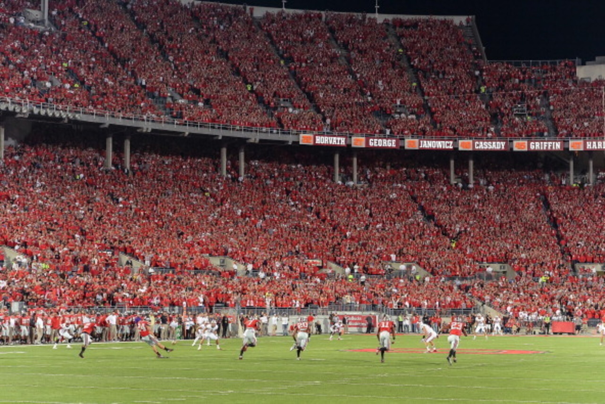 COLUMBUS, OH - SEPTEMBER 28:  The Ohio State Buckeyes kickoff to the Wisconsin Badgers at Ohio Stadium on September 28, 2013 in Columbus, Ohio.  (Photo by Jamie Sabau/Getty Images)