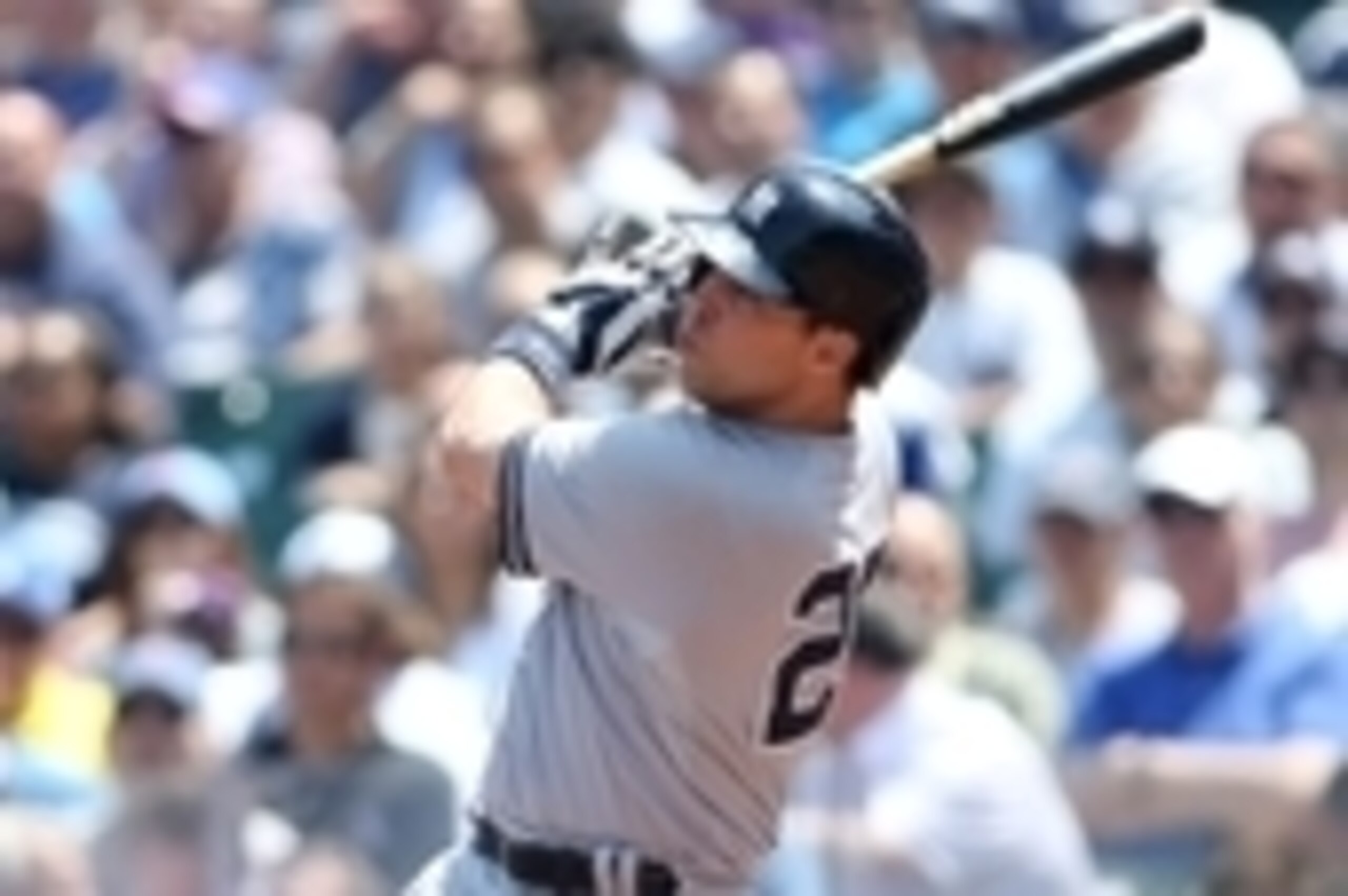 May 21, 2014; Chicago, IL, USA; New York Yankees first baseman Mark Teixeira at bat against the Chicago Cubs during the game at Wrigley Field. Mandatory Credit: Jerry Lai-USA TODAY Sports