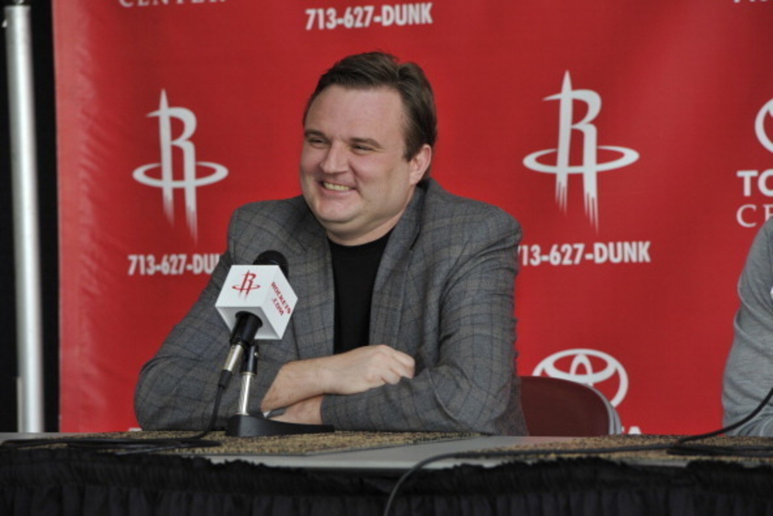 HOUSTON, TX - OCTOBER 29: General Manager Daryl Morey of the Houston Rockets speaks to the media as James Harden is introduced to the media on October 29, 2012 at Toyota Center in Houston, Texas. NOTE TO USER: User expressly acknowledges and agrees that, HOUSTON, TX - OCTOBER 29: General Manager Daryl Morey of the Houston Rockets speaks to the media as James Harden is introduced to the media on October 29, 2012 at Toyota Center in Houston, Texas. NOTE TO USER: User expressly acknowledges and agrees that,