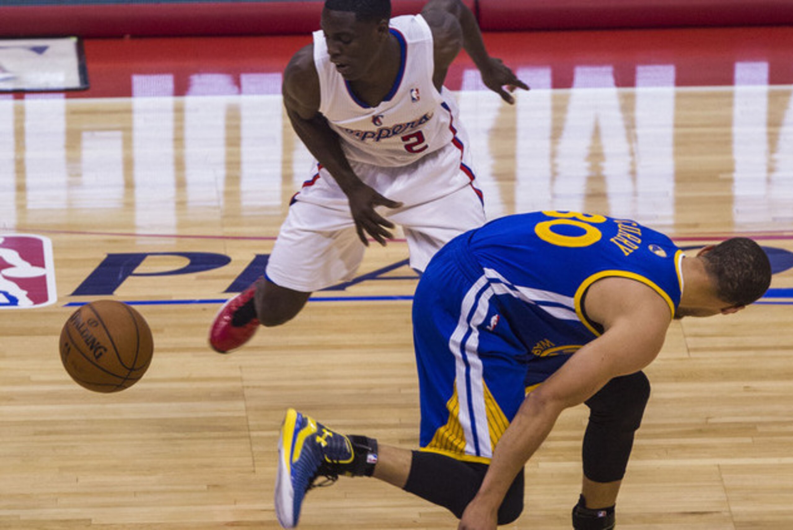 Steph Curry needs to shrink the number of giveaways.