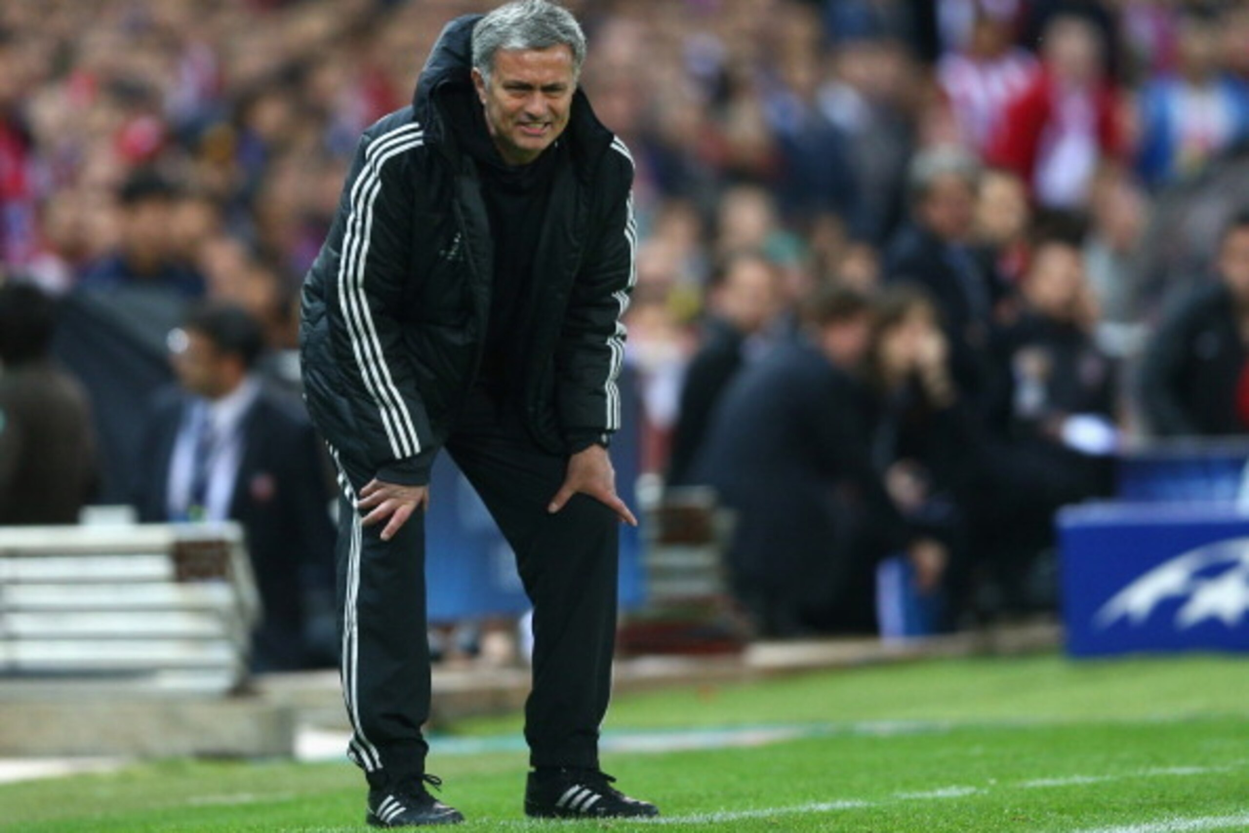 MADRID, SPAIN - APRIL 22: Manager Jose Mourinho of Chelsea looks on from the dug out during the UEFA Champions League Semi Final first leg match between Club Atletico de Madrid and Chelsea at Vicente Calderon Stadium on April 22, 2014 in Madrid, Spain. MADRID, SPAIN - APRIL 22: Manager Jose Mourinho of Chelsea looks on from the dug out during the UEFA Champions League Semi Final first leg match between Club Atletico de Madrid and Chelsea at Vicente Calderon Stadium on April 22, 2014 in Madrid, Spain.