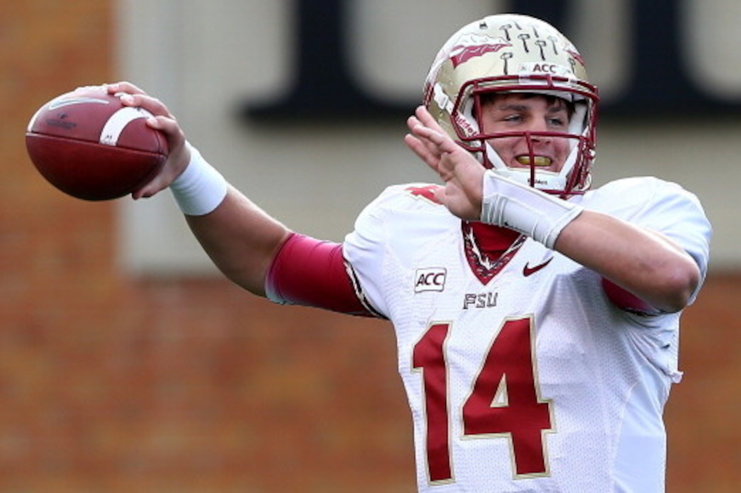 WINSTON SALEM, NC - NOVEMBER 09:  Jacob Coker #14 of the Florida State Seminoles during their game at BB&T Field on November 9, 2013 in Winston Salem, North Carolina.  (Photo by Streeter Lecka/Getty Images)