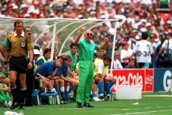 28 JUN 1994:  MANAGER ARRIGO SACCHI OF ITALY YELLS FROM THE SIDELINE DURING ITALY's 1-1 DRAW WITH MEXICO IN A 1994 WORLD CUP GAME AT RFK STADIUM IN WASHINGTON D.C. Mandatory Credit: David Cannon/ALLSPORT