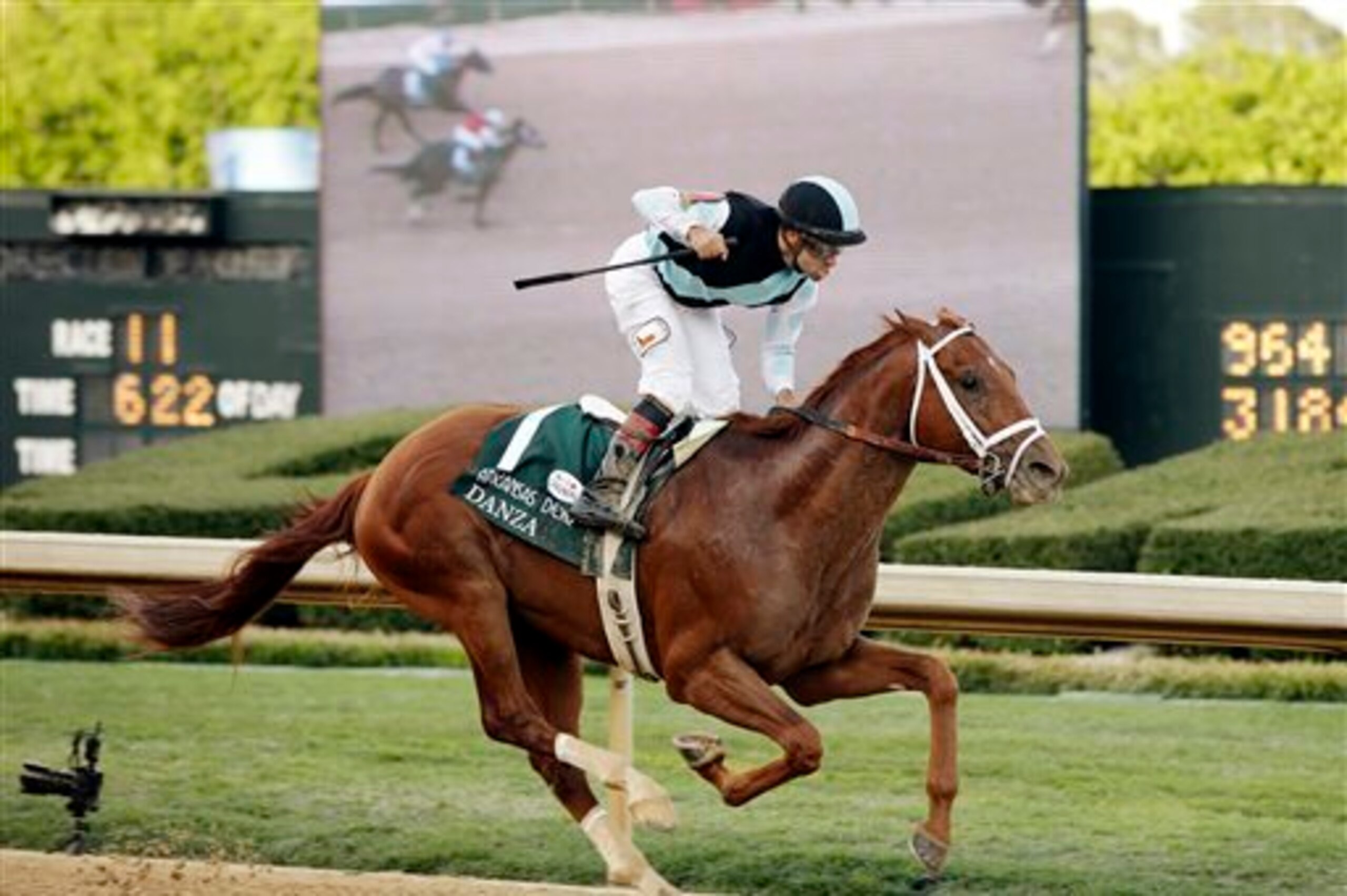 Joe Bravo at the Arkansas Derby Joe Bravo at the Arkansas Derby