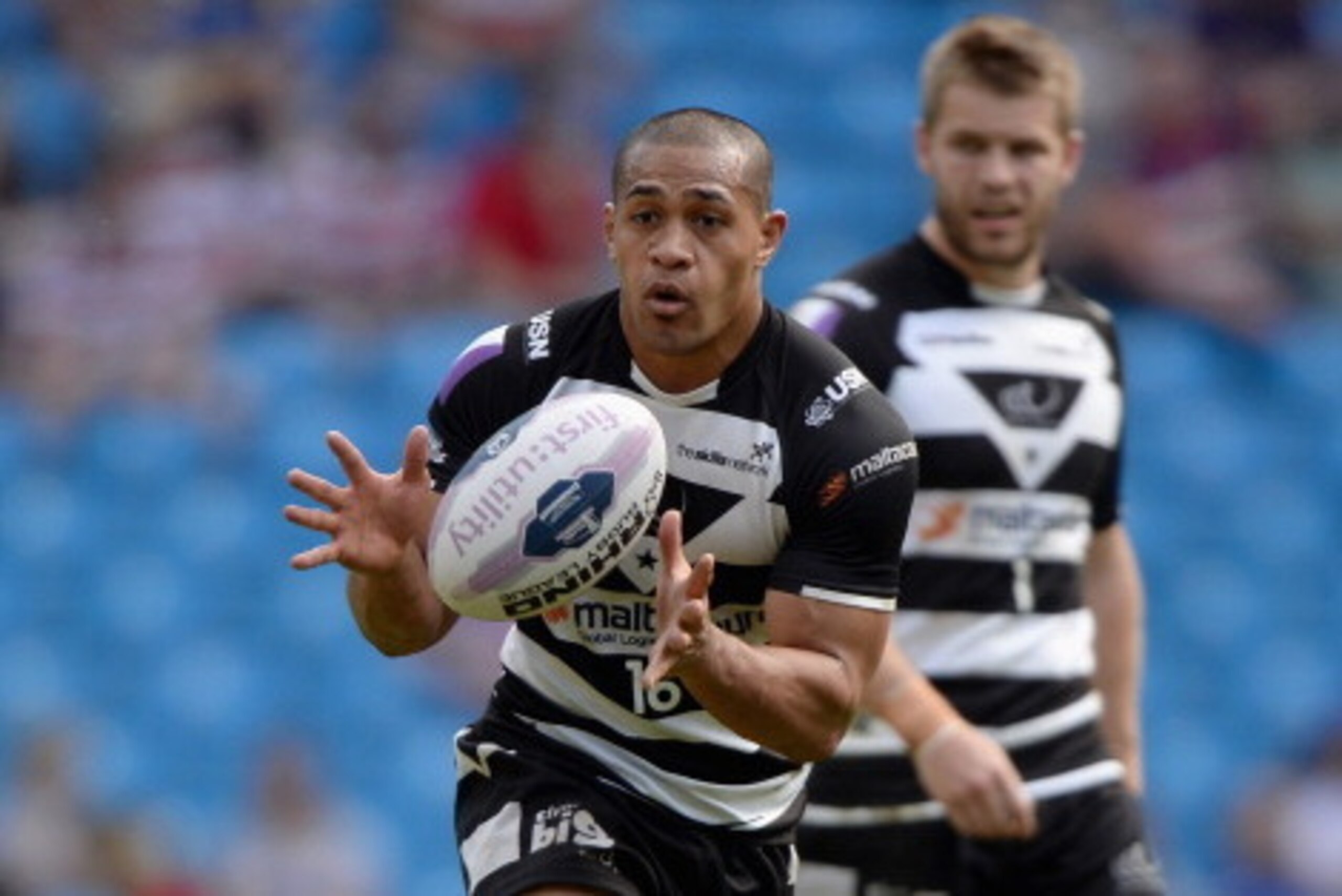 MANCHESTER, ENGLAND - MAY 17: Willie Isa of Widnes Vikings in action during the Super League match between Widnes Vikings and Salford Red Devils at Etihad Stadium on May 17, 2014 in Manchester, England. (Photo by Gareth Copley/Getty Images) MANCHESTER, ENGLAND - MAY 17: Willie Isa of Widnes Vikings in action during the Super League match between Widnes Vikings and Salford Red Devils at Etihad Stadium on May 17, 2014 in Manchester, England. (Photo by Gareth Copley/Getty Images)