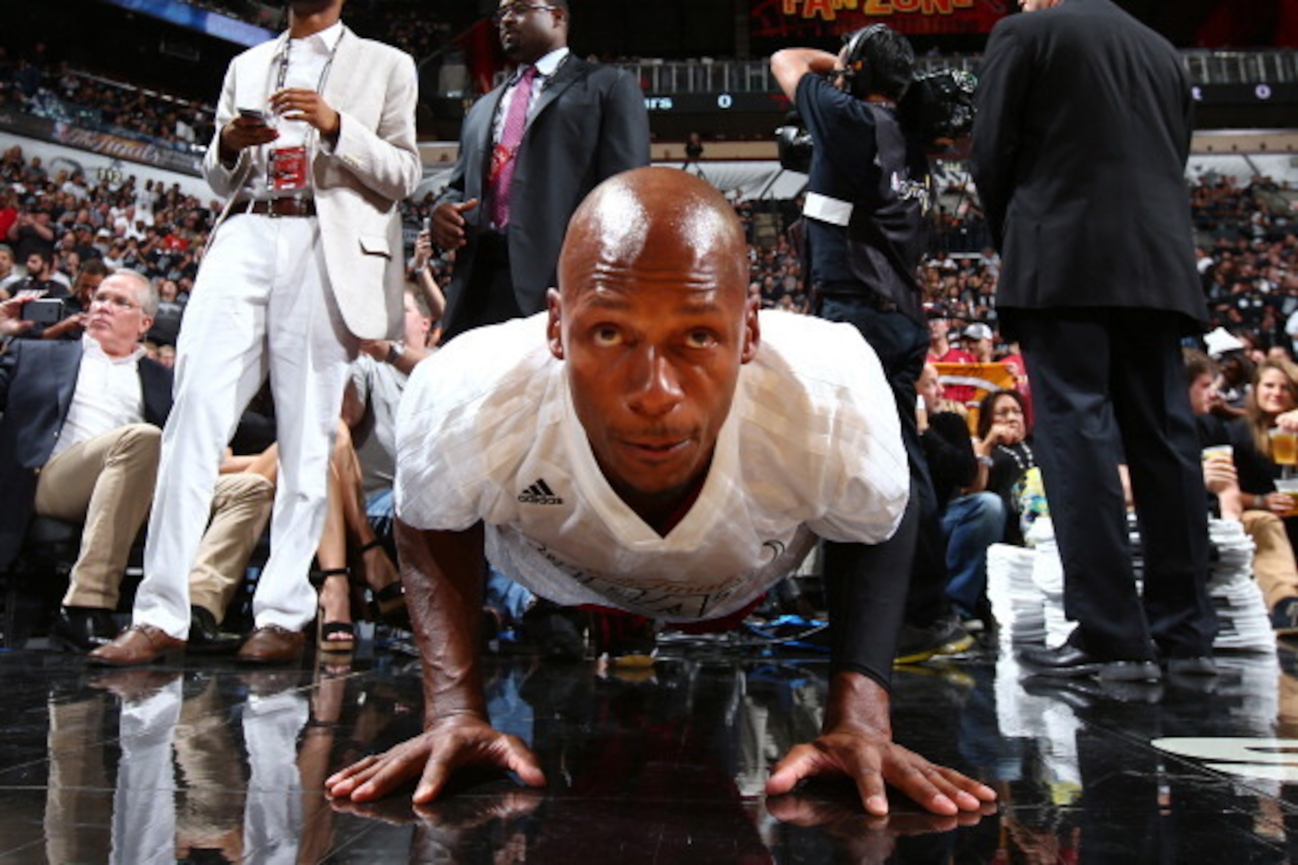 SAN ANTONIO, TX - JUNE 5: Ray Allen #34 of the Miami Heat warms up before Game One of the 2014 NBA Finals at AT&T Center on June 5, 2014 in San Antonio, Texas. NOTE TO USER: User expressly acknowledges and agrees that, by downloading and/or using this pho